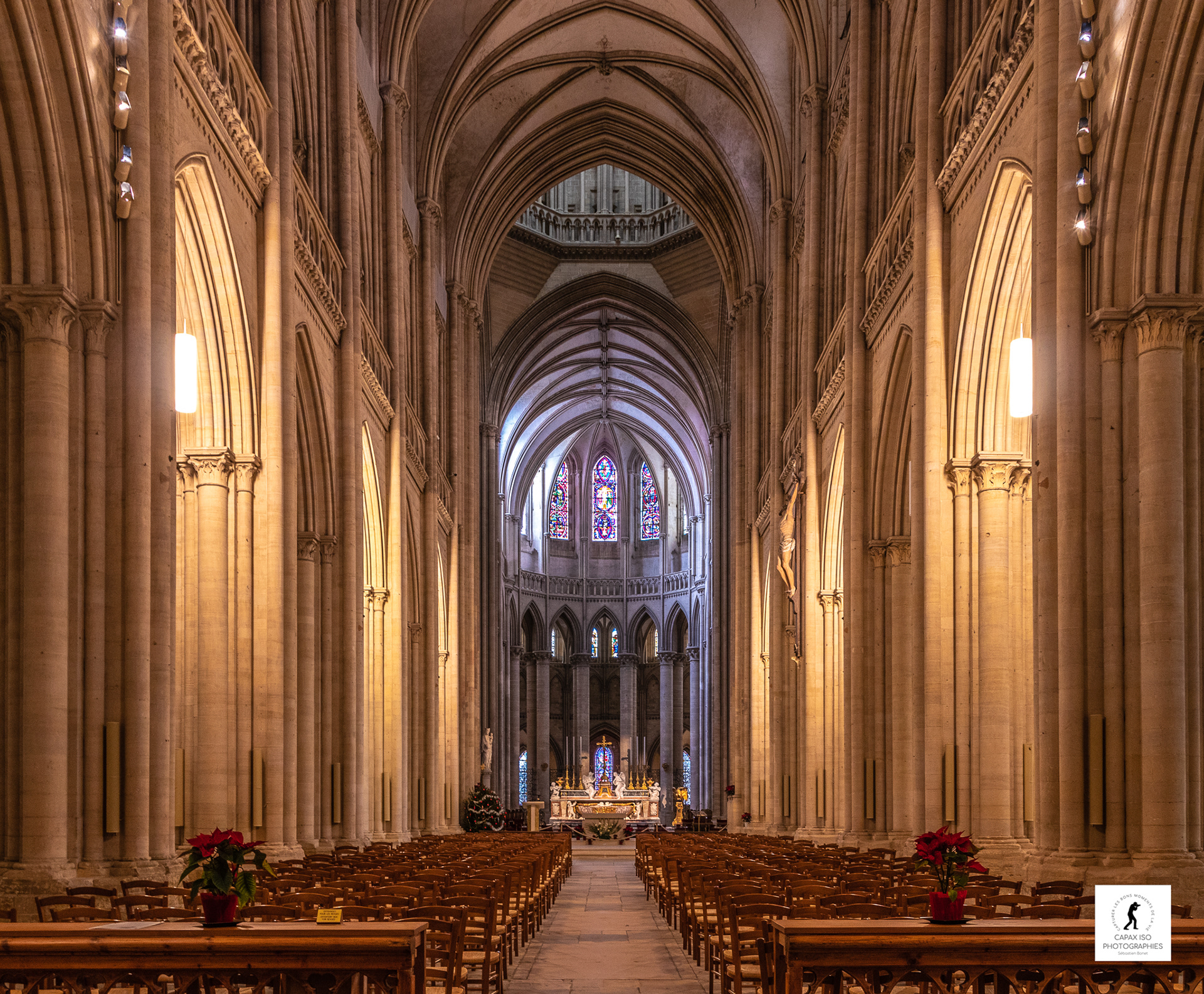 Nef de la cathédrale de Coutances, Manche, Normandie.