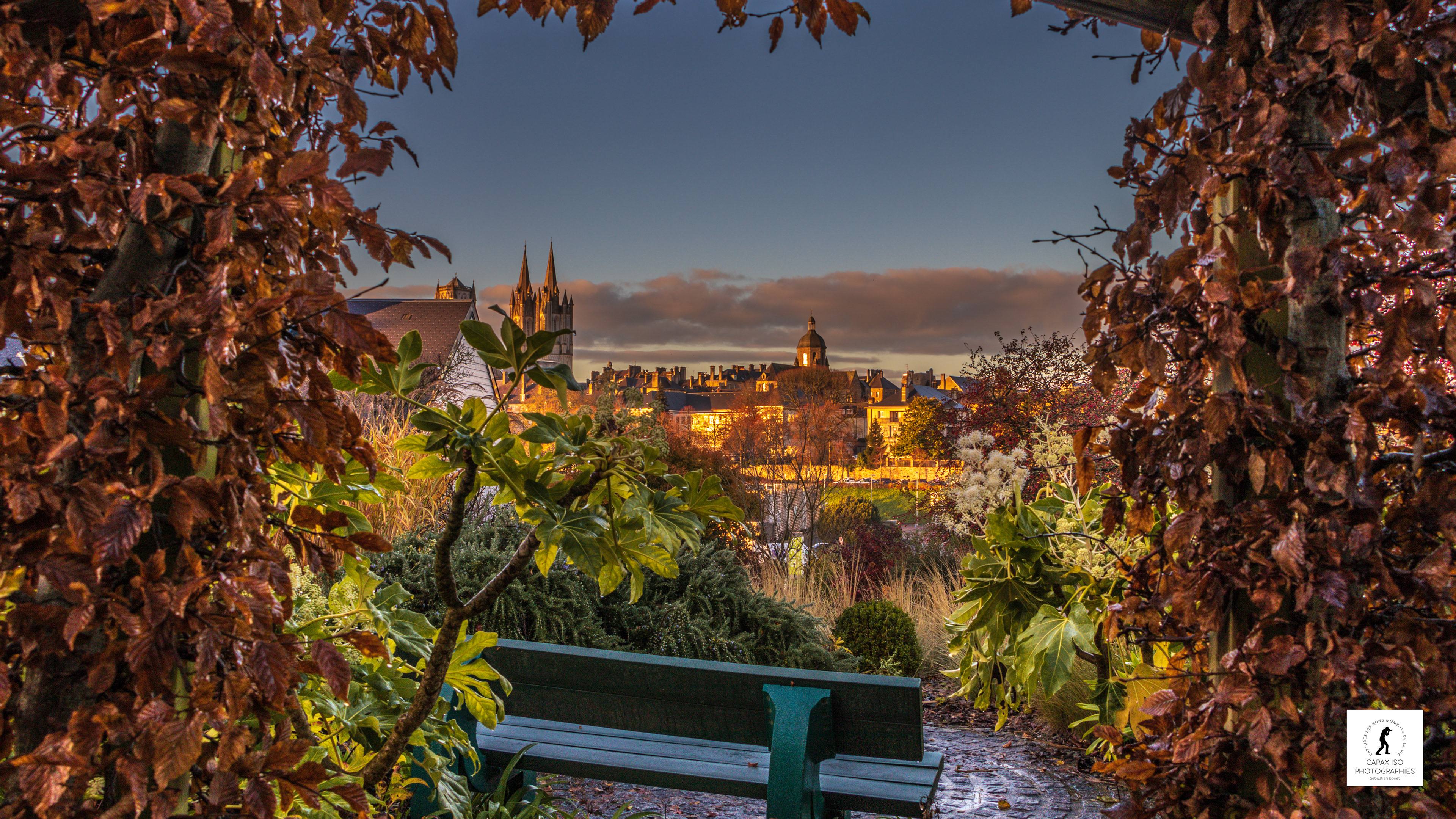 Coutances un matin d'automne.