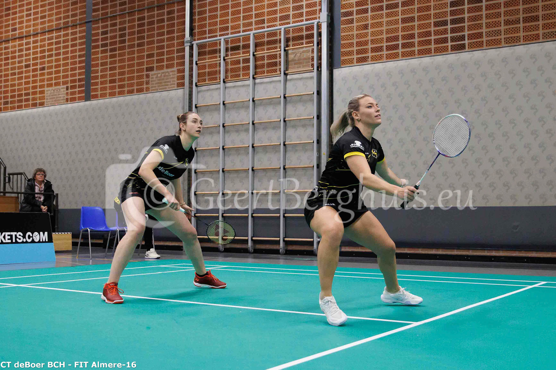 Imke van der Aar en Lieke Maes
