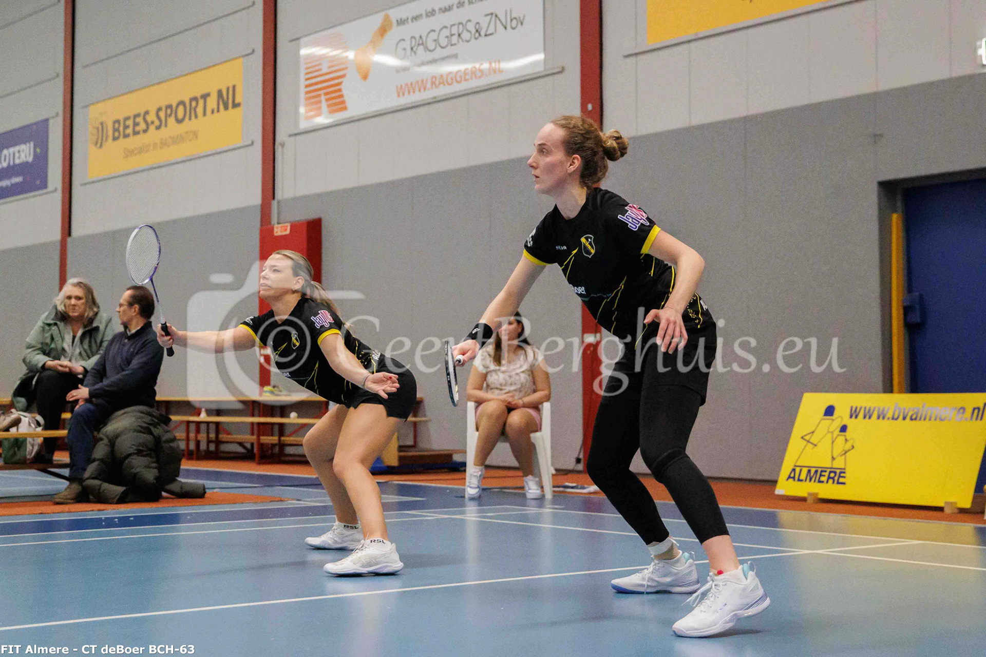 Lieke Maes en Rebecca van den Berg