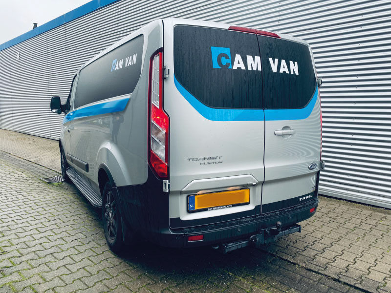 Camvan achter