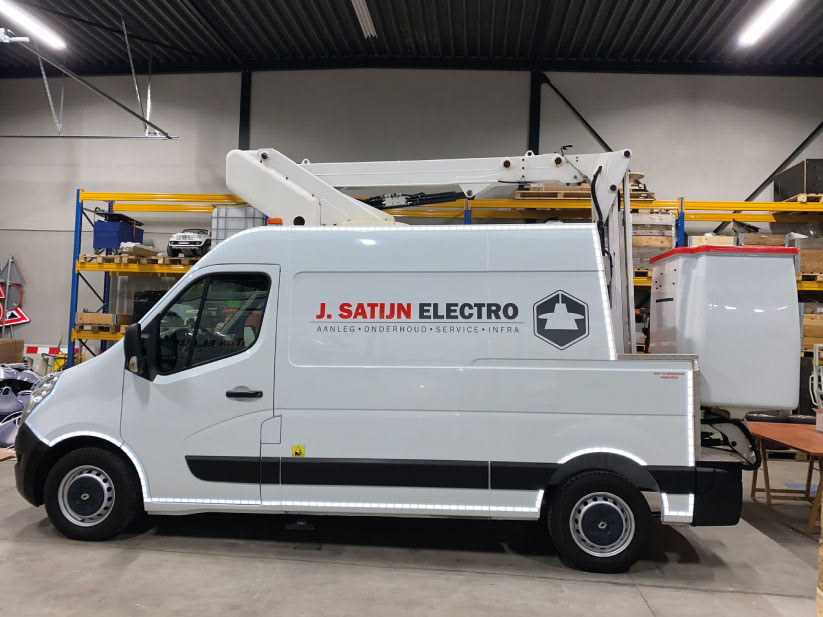 J. Satijn electro en infra
