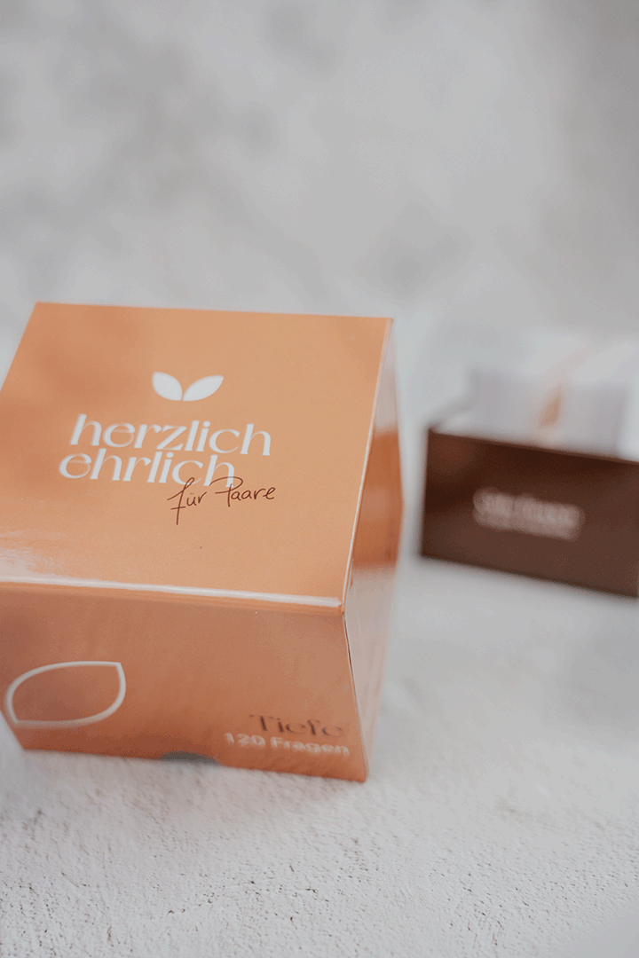 Packaging-Design: herzlich.ehrlich Fragebox für Paare