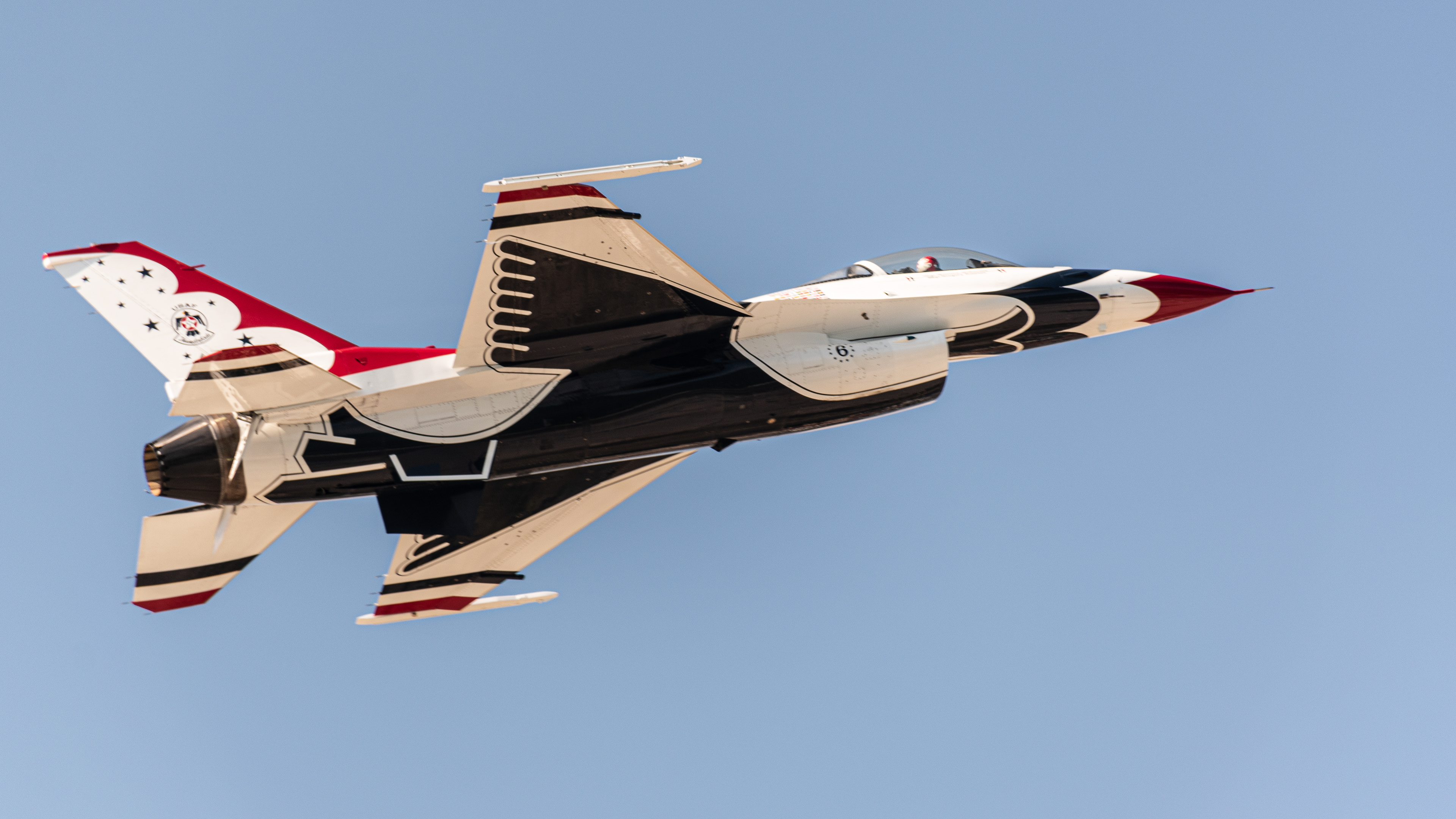 United Stat Force Thunderbird jet flies overhead during the Atlantic City New Jersey Airshow