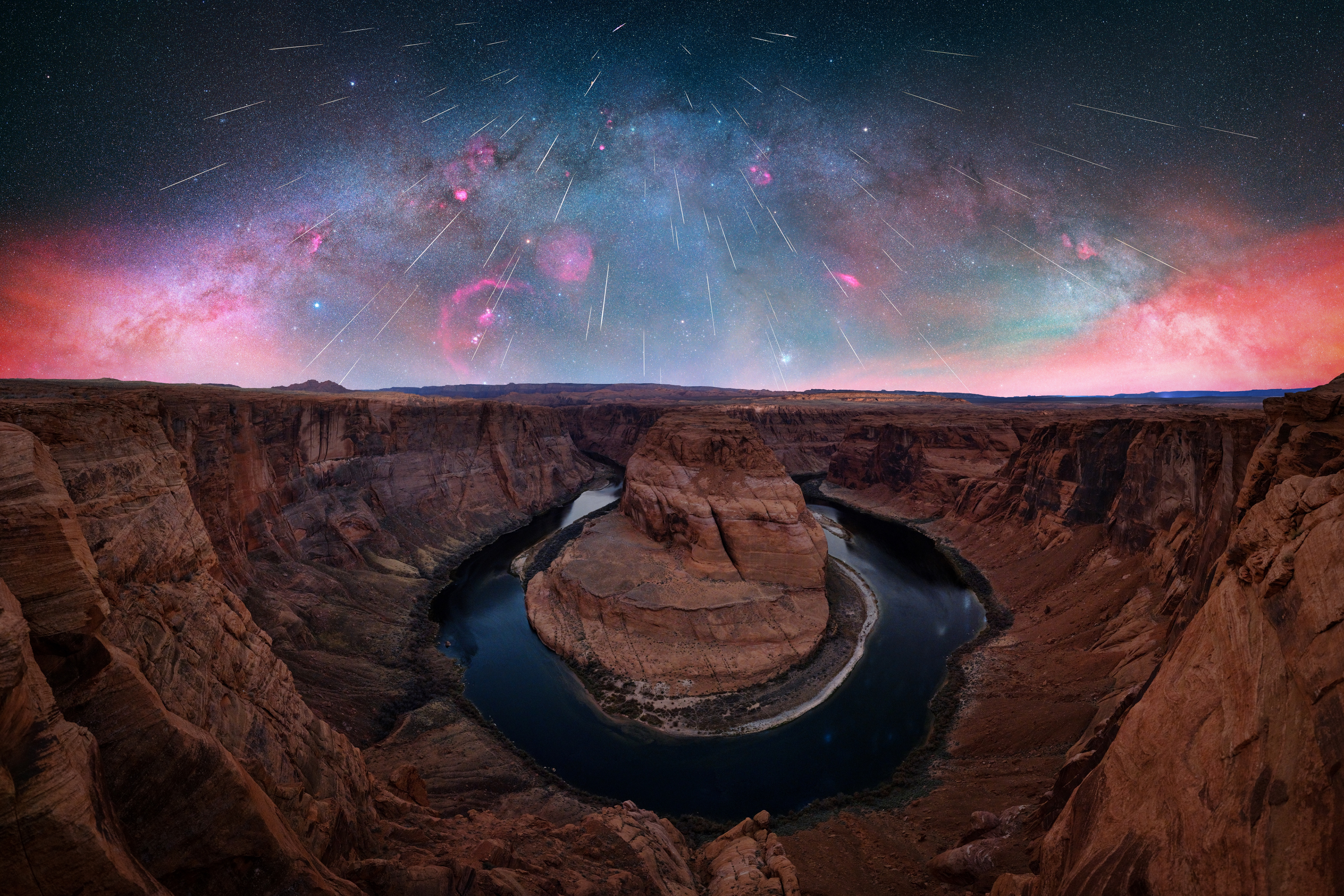Geminid Meteor Shower over Horseshoe Bend