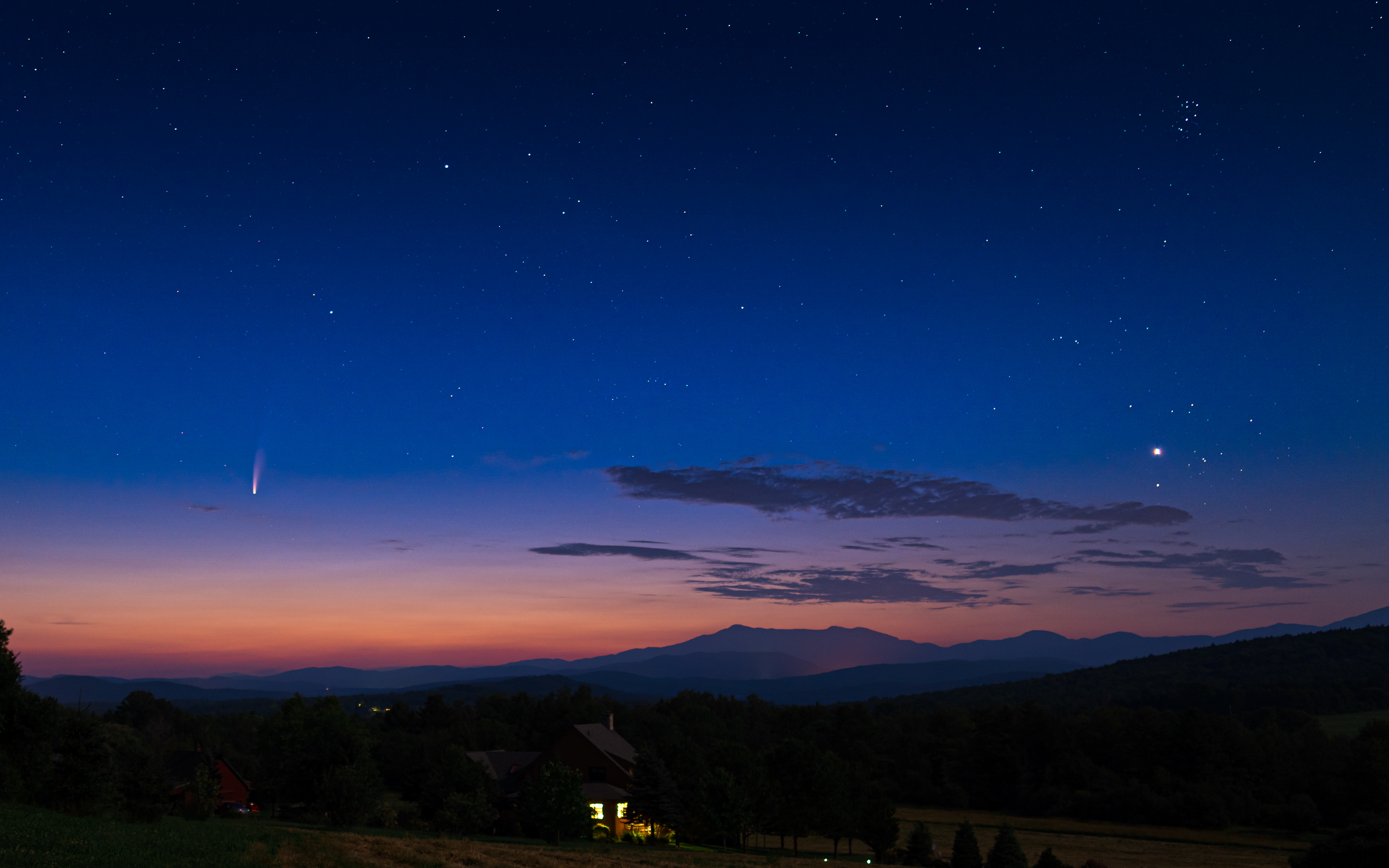 Comet Neowise over Mount Mansfield, Vermont