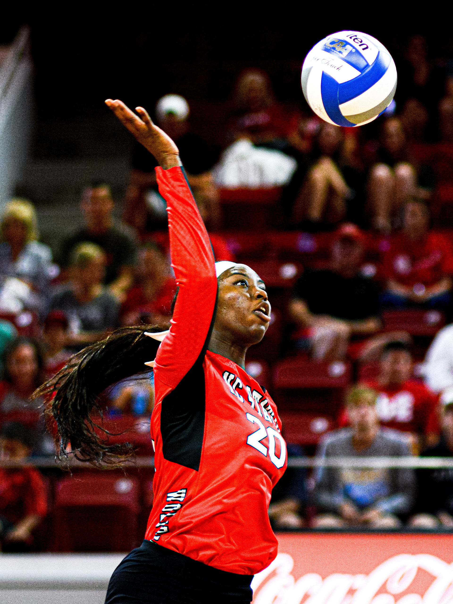 Lauryn Terry volleys during the Red/White Scrimmage on Aug. 24, 2019.