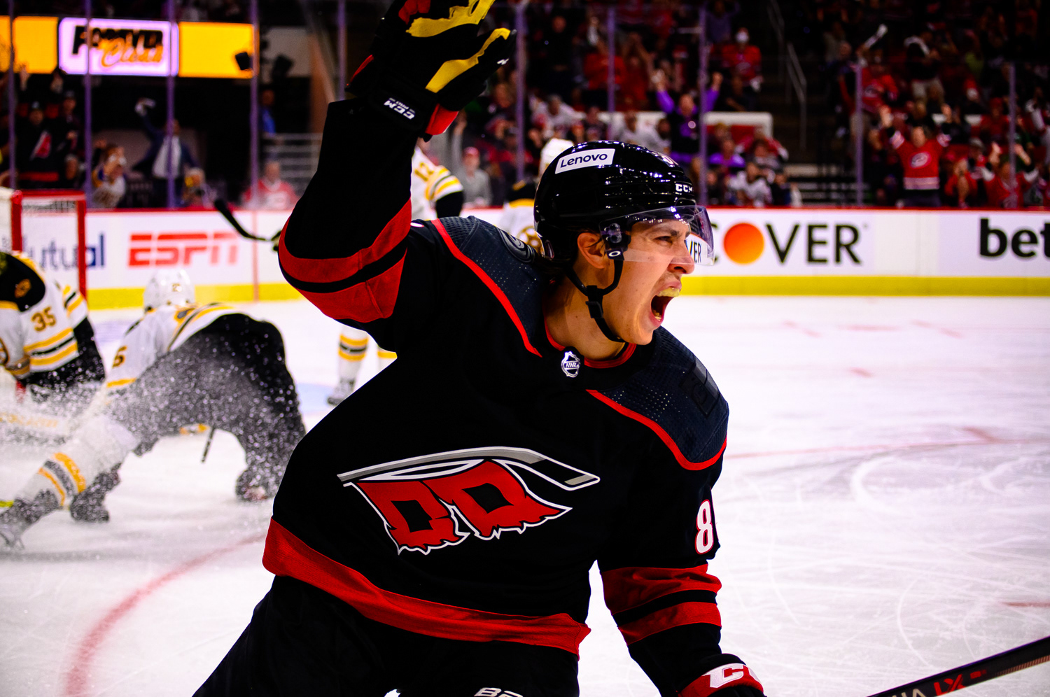Teuvo Teravainen celebrates scoring in Game 1 against Boston on May 2, 2022.