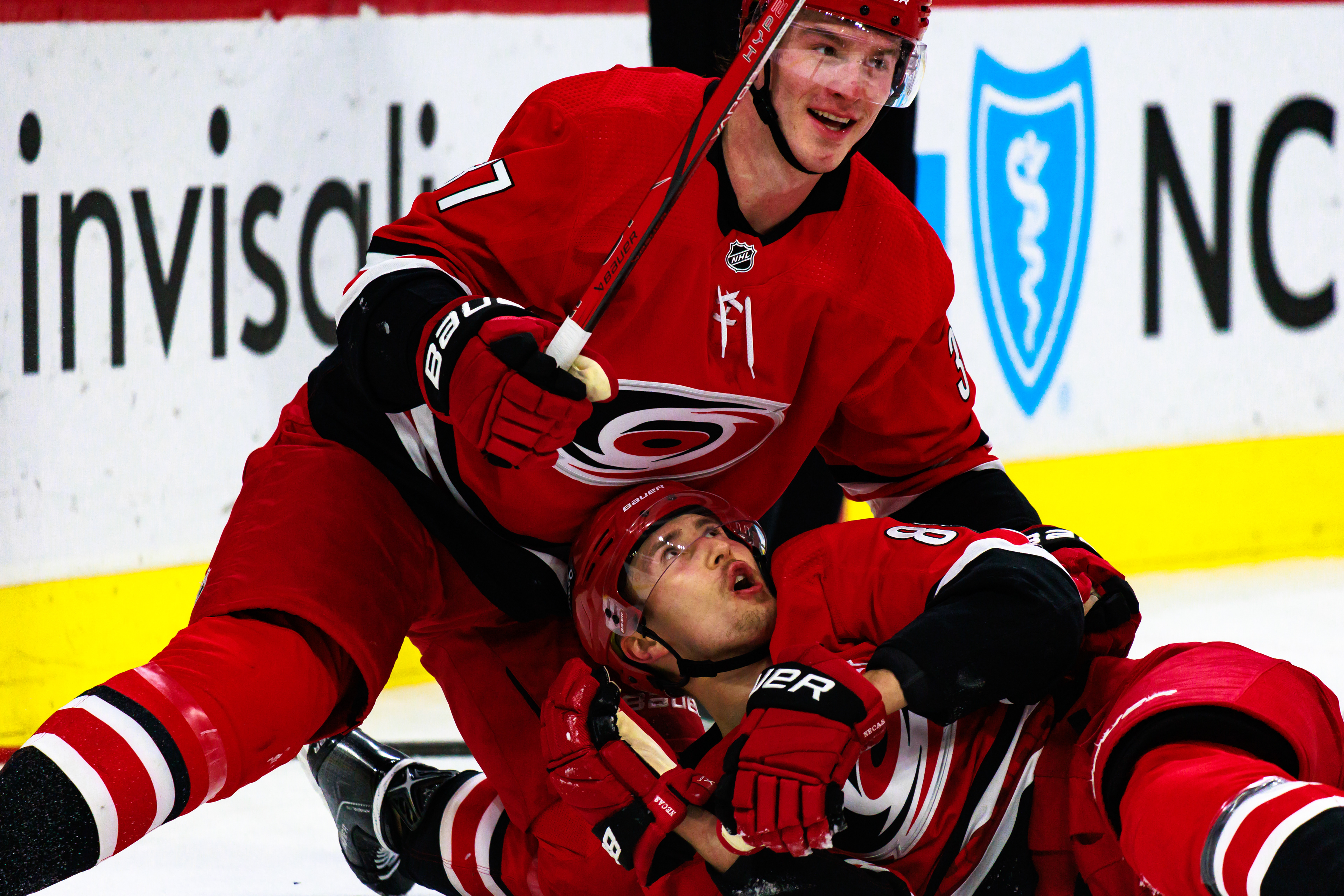 Andrei Svechnikov, Martin Necas