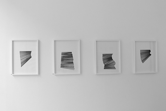 Lignes, exercices de descente, 29x42 cm, Progress Gallery, 2017