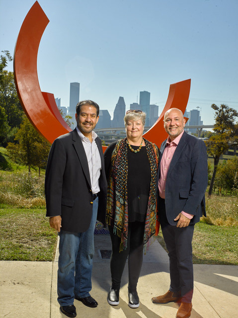 Adrian Garcia, Commissioner Harris County Precinct 2 with Snapshot Sculpture artists Tami Moschioni and Nicola Parente