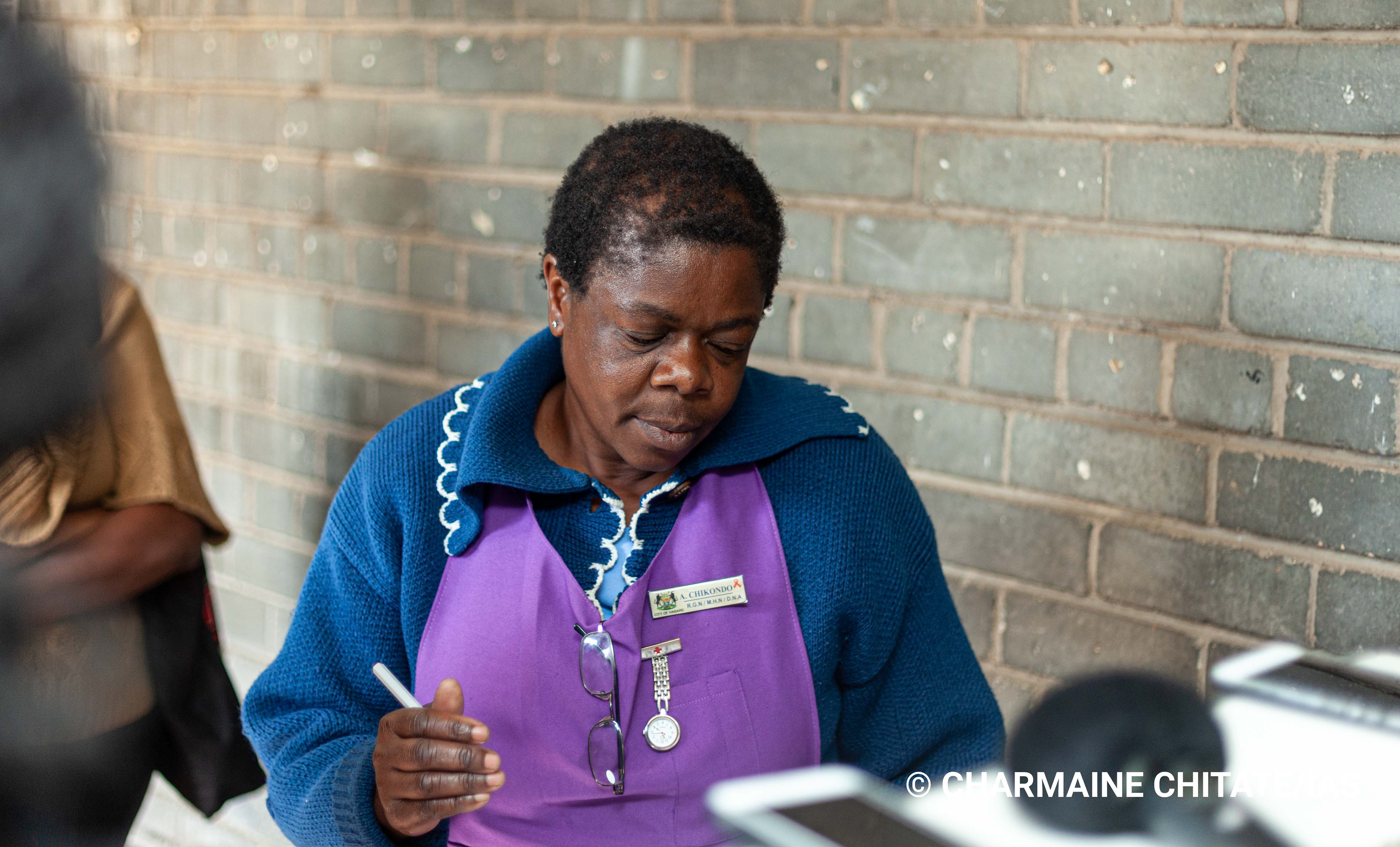 At Rutsanana Polyclinic in Harare, Sr. Angela Chikondo is the TB/HIV focal person. (Photographer: Charmaine Chitate/IAS)