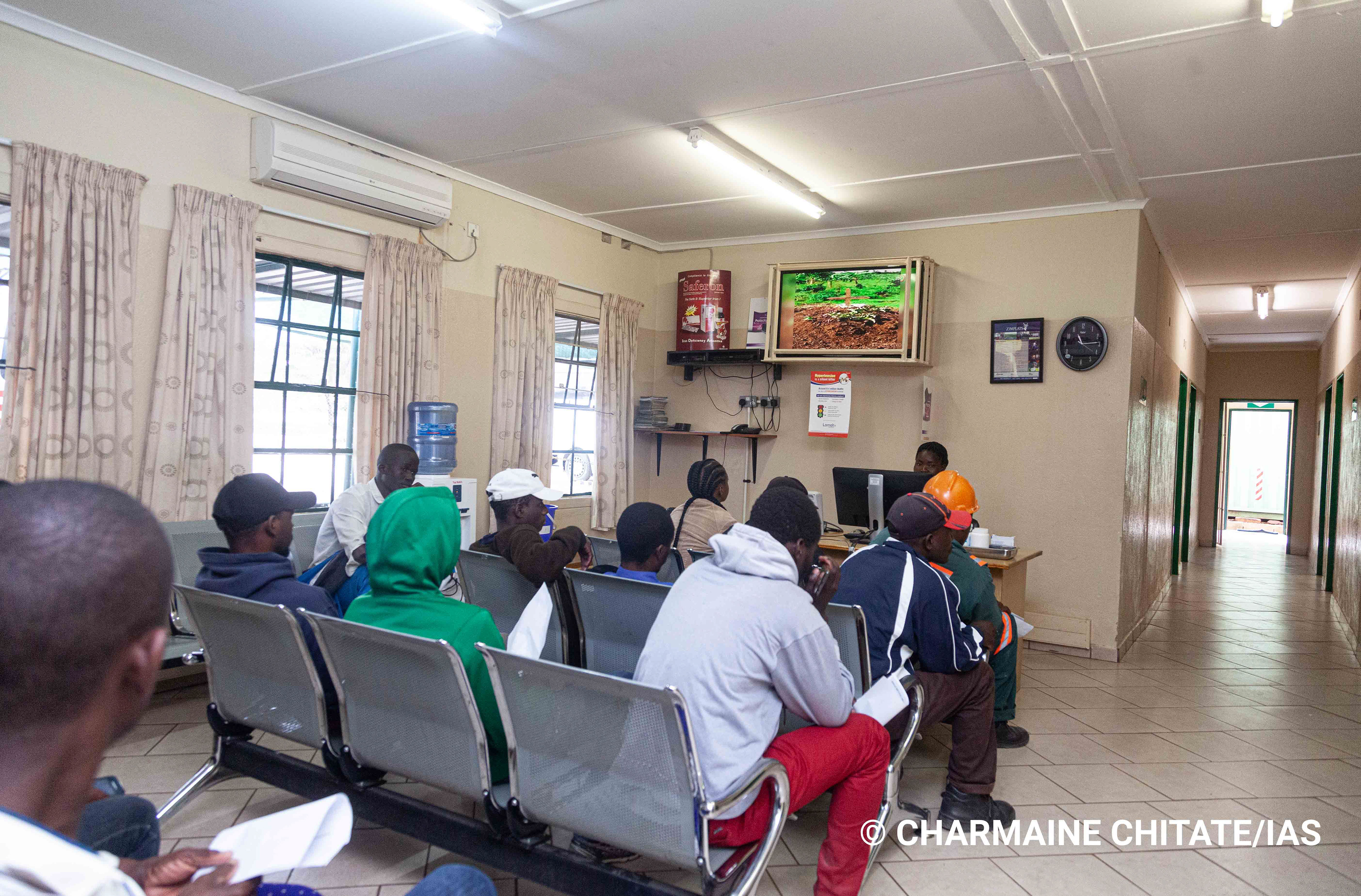 Patients wait on their turn to be attended to at Ngezi Medical Clinic, ZIMPLATS. (Photographer: Charmaine Chitate/IAS)
