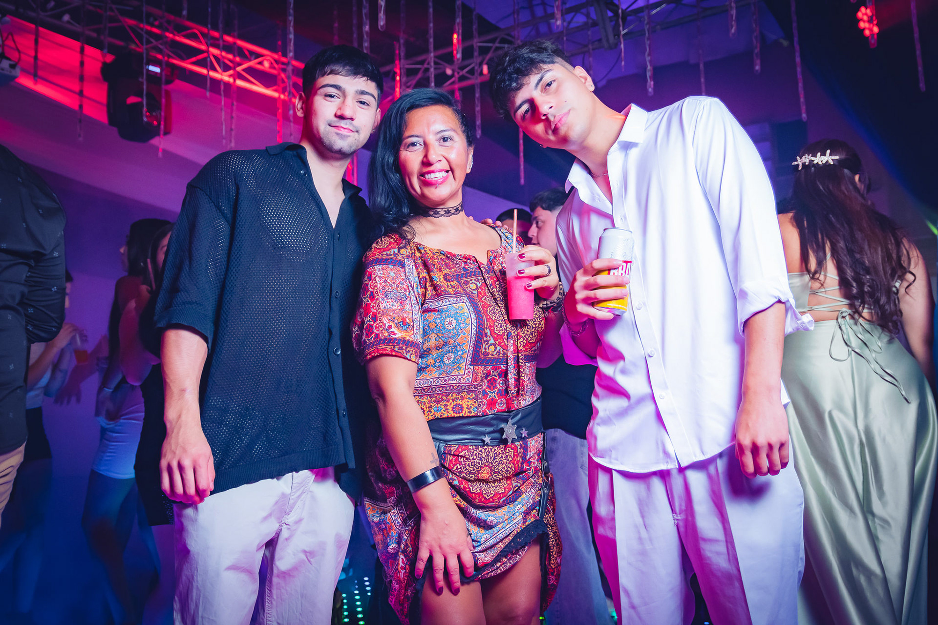 Compartiendo un momento de la fiesta