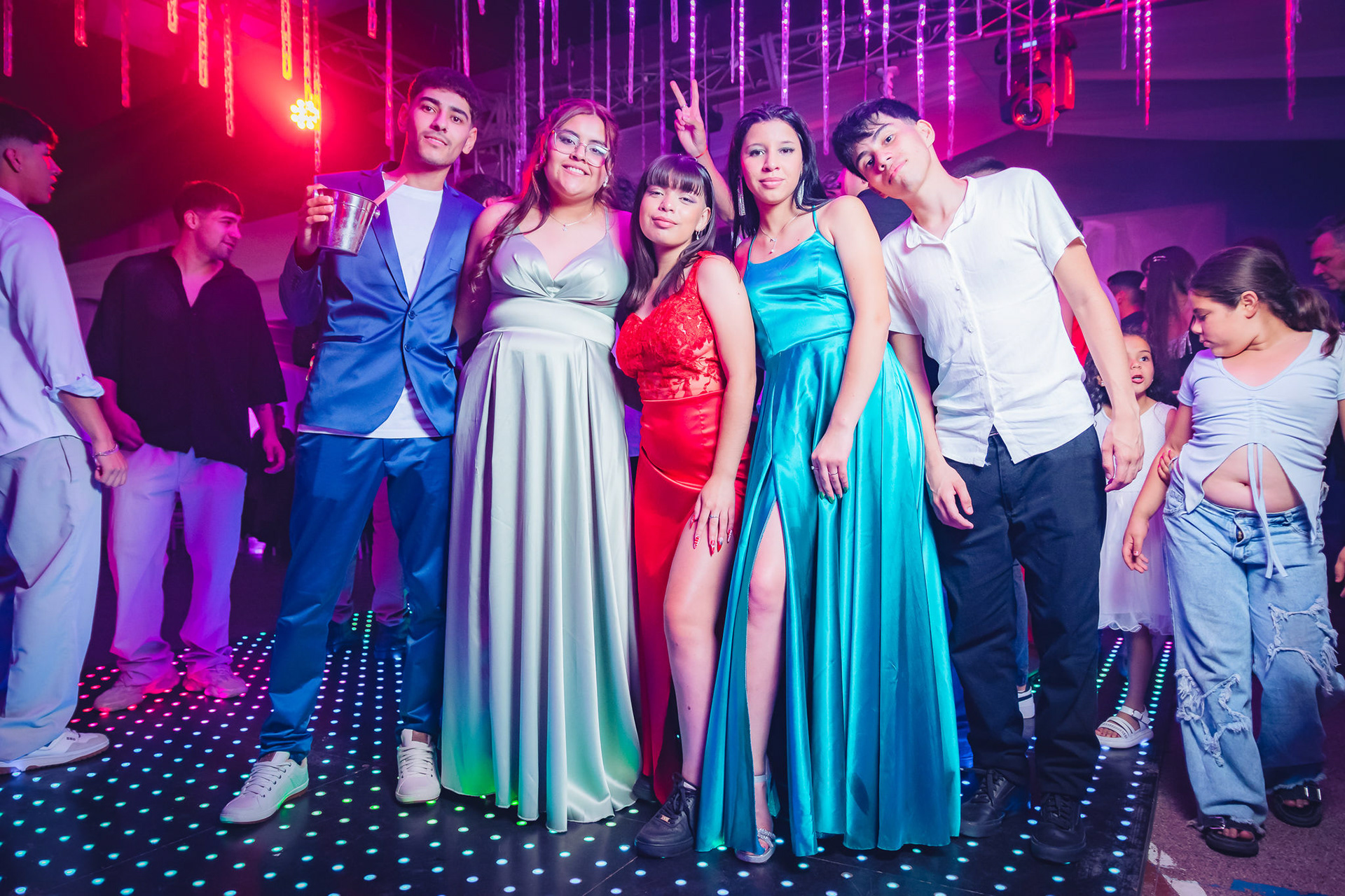 Juntos para una foto grupal