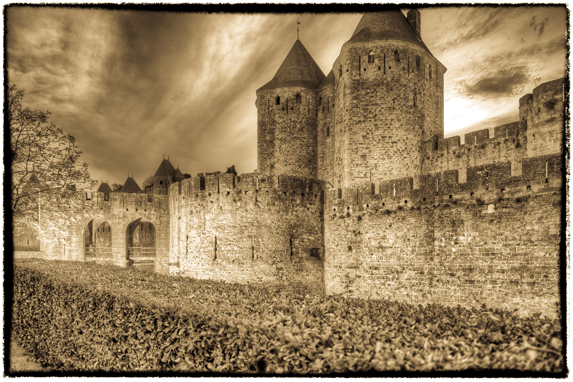 Carcassonne sepia