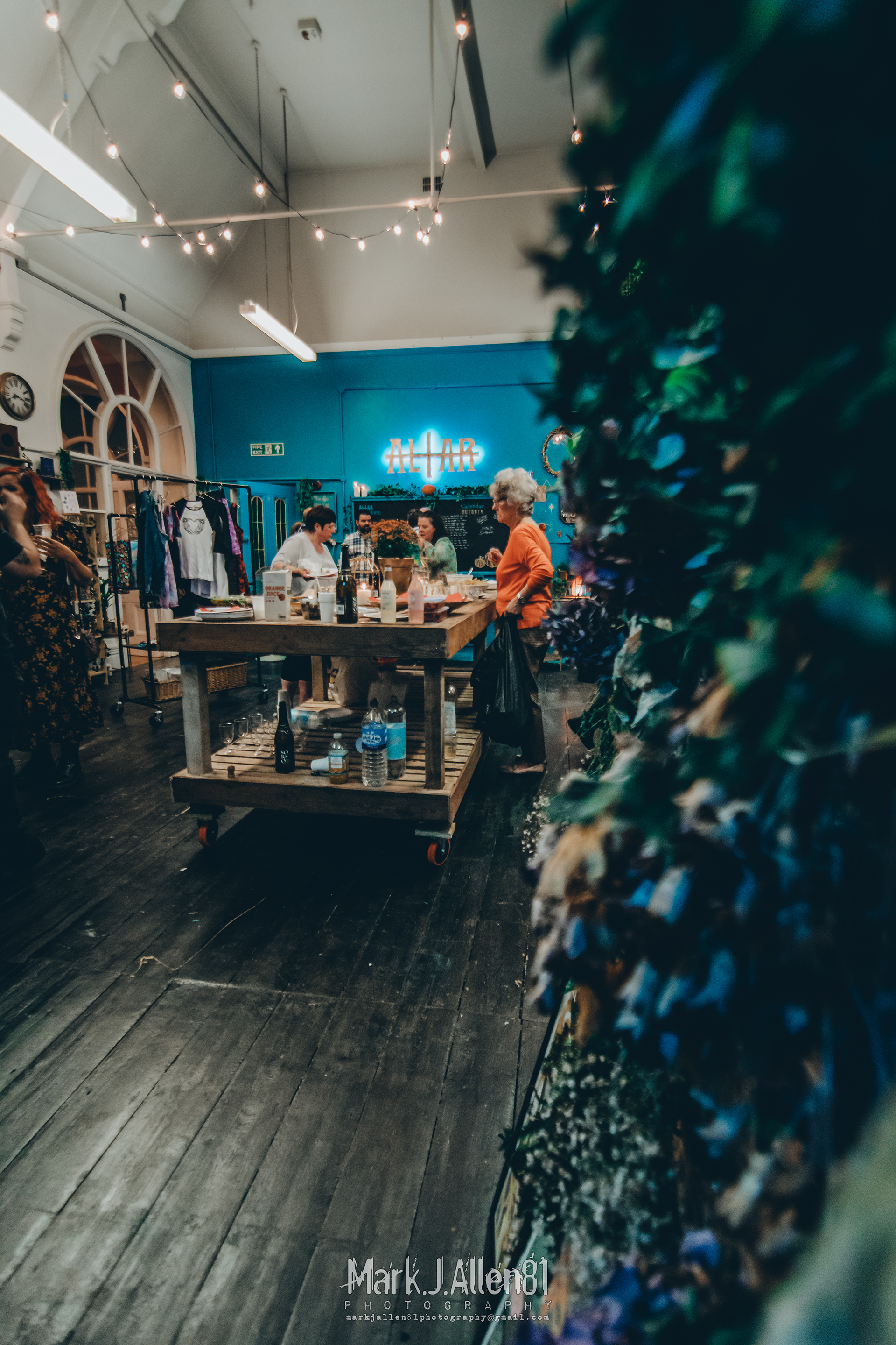 ALTAR - NATURAL/AVAILABLE LIGHTING