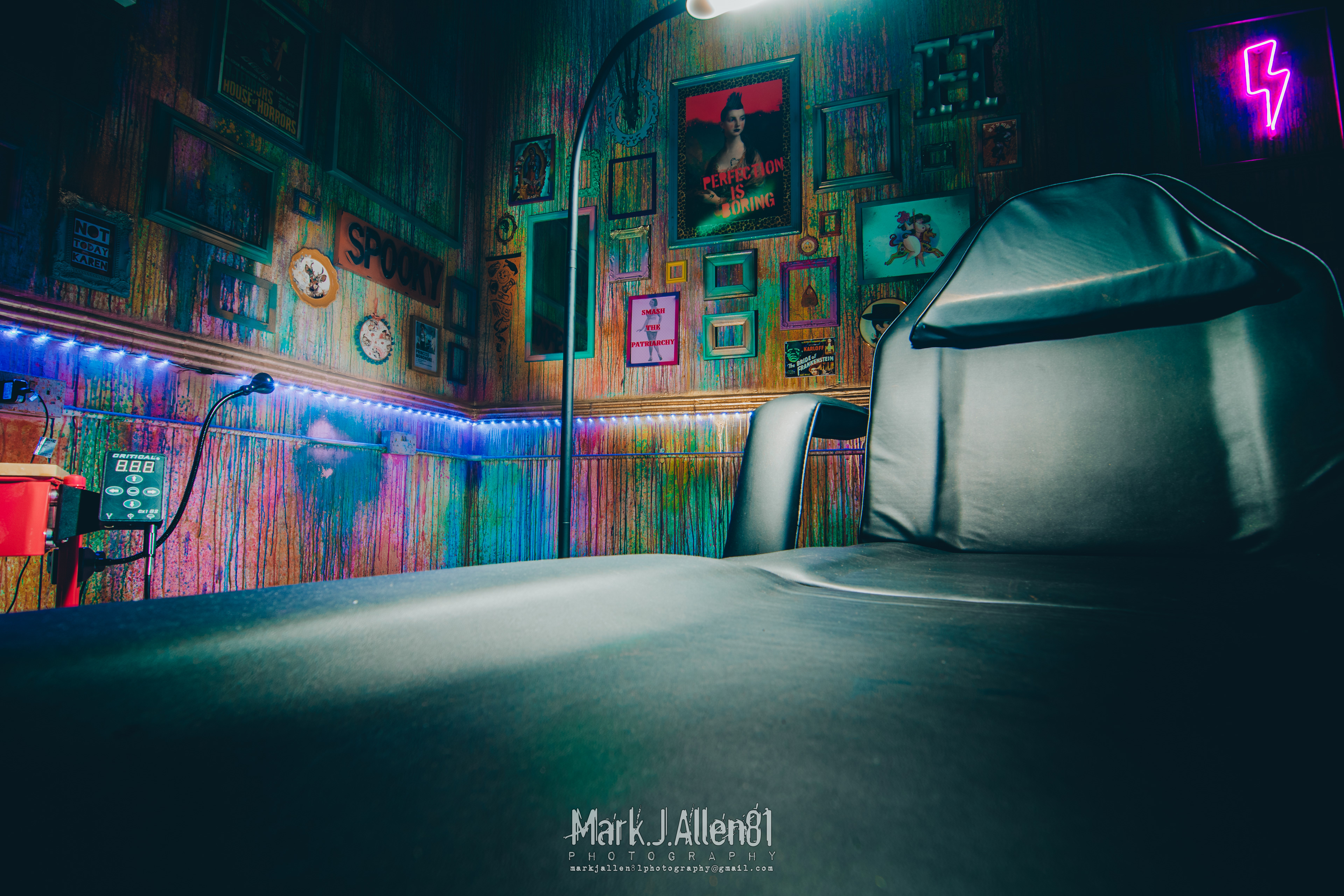 GRAVEDUST & GLITTER TATTOOISTS - NATURAL/AVAILABLE LIGHTING