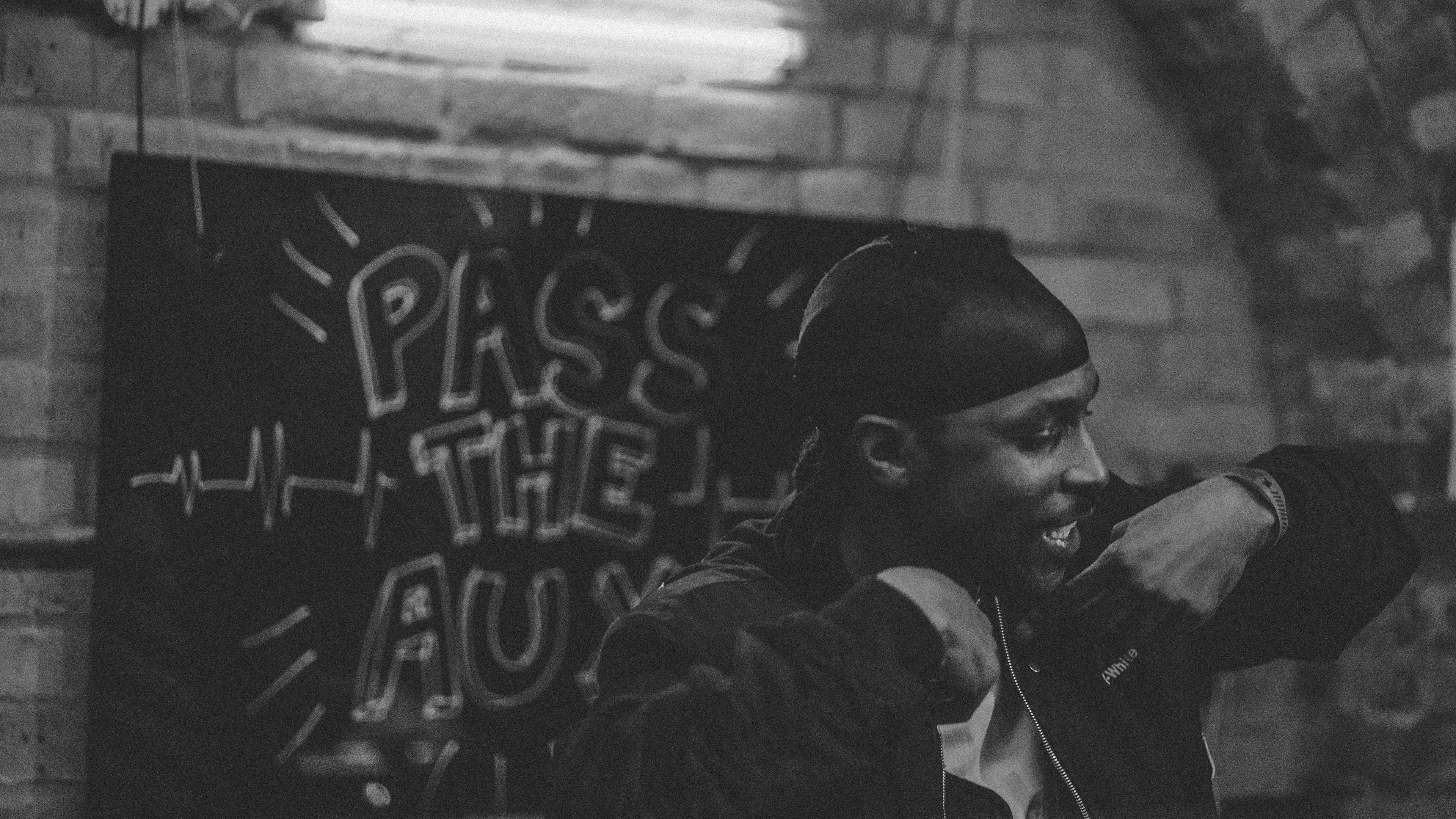 Jme - Pass The Aux Room