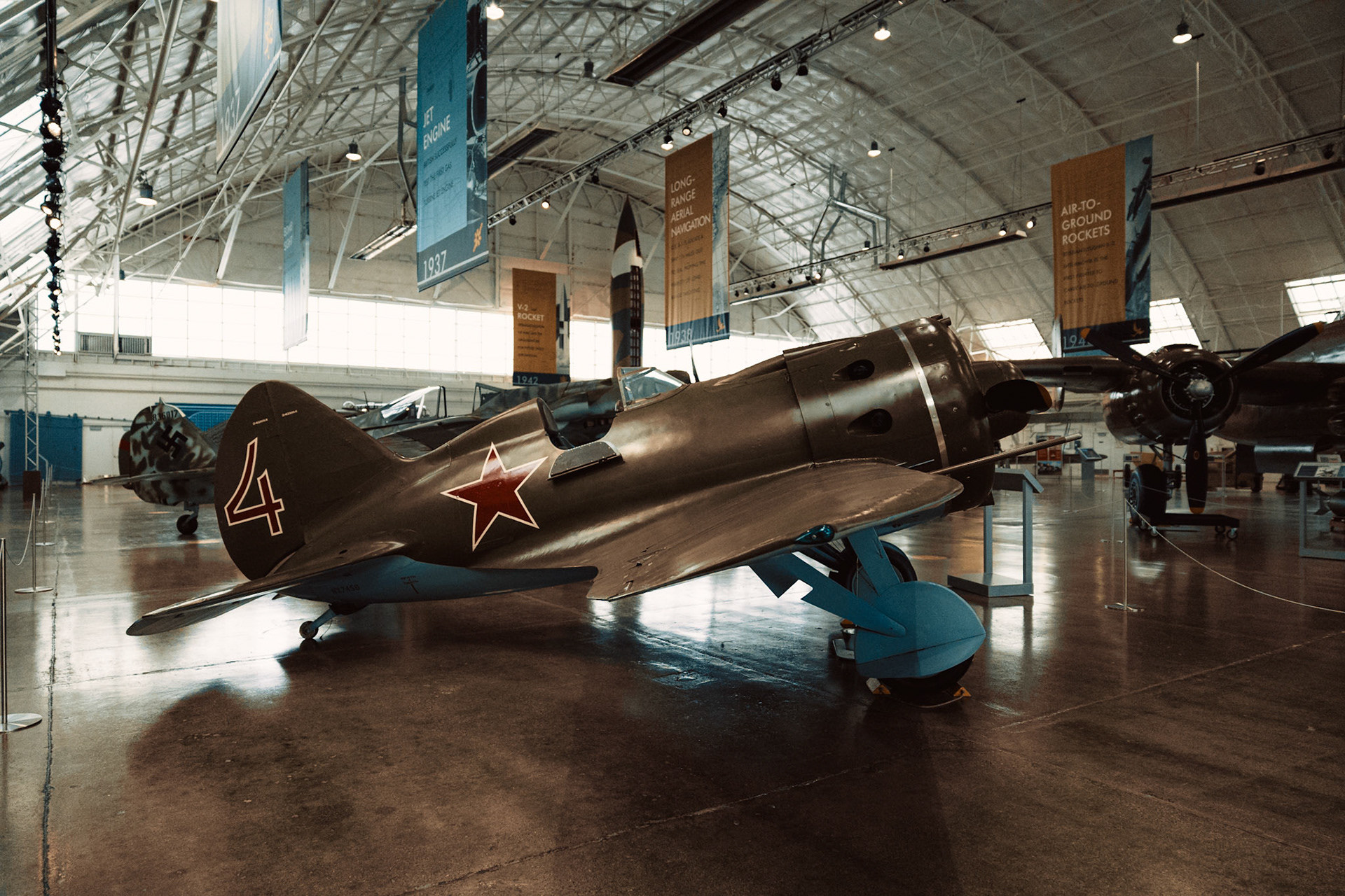 Polikarpov I-16