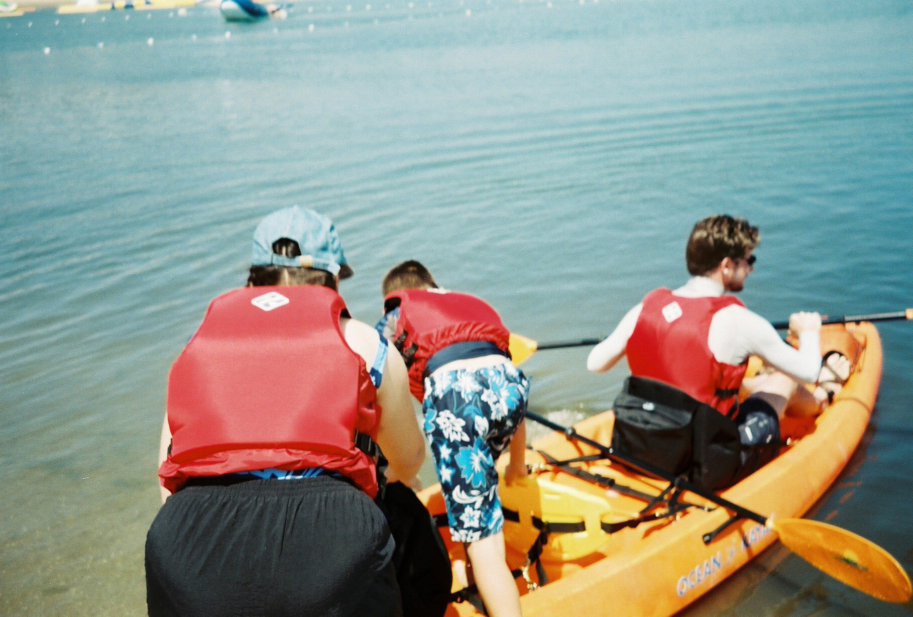 IMG008