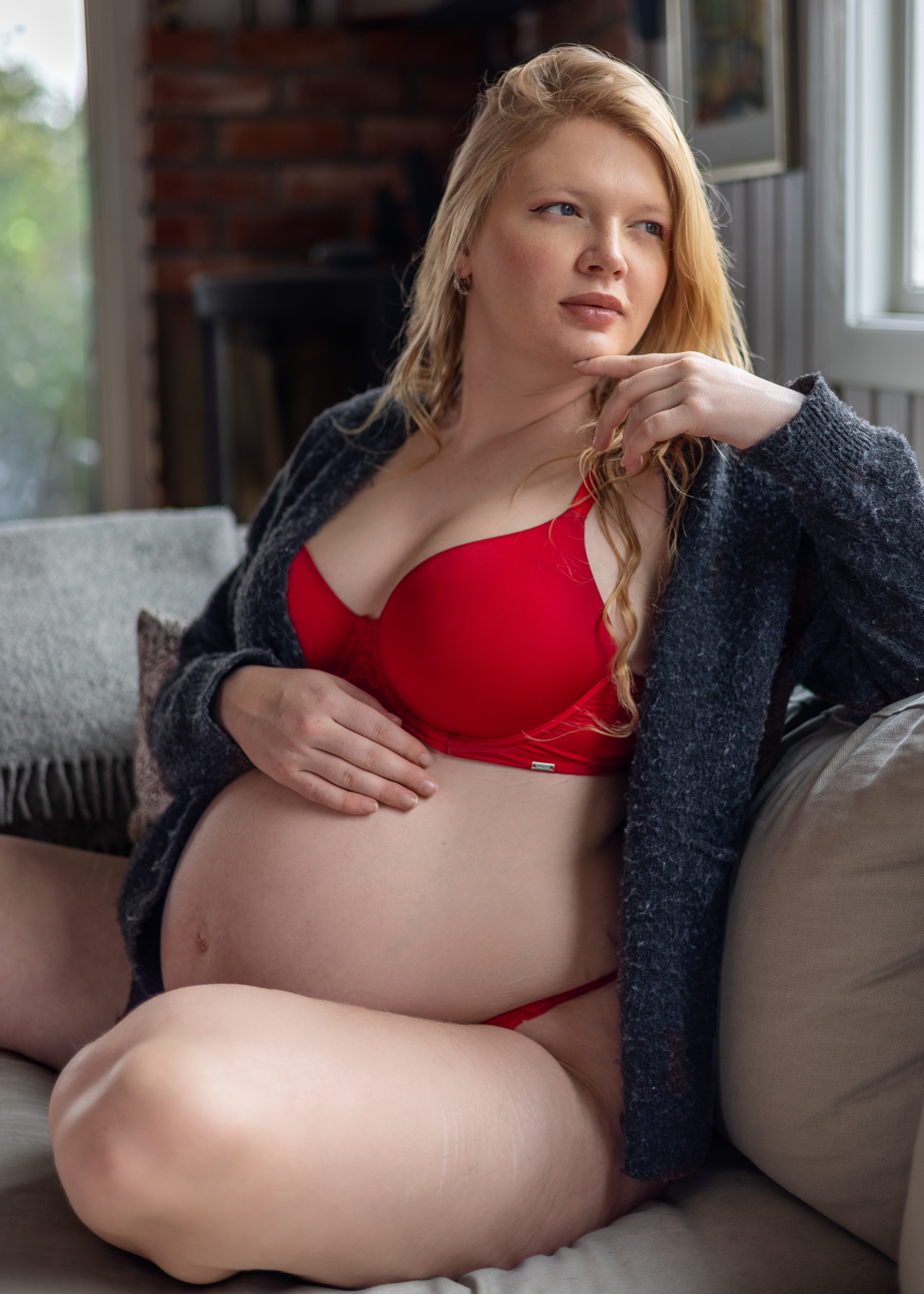 Model: Thea