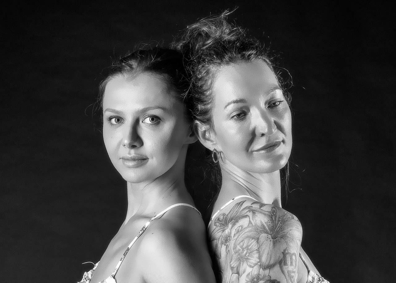 Models: Marta & Aili