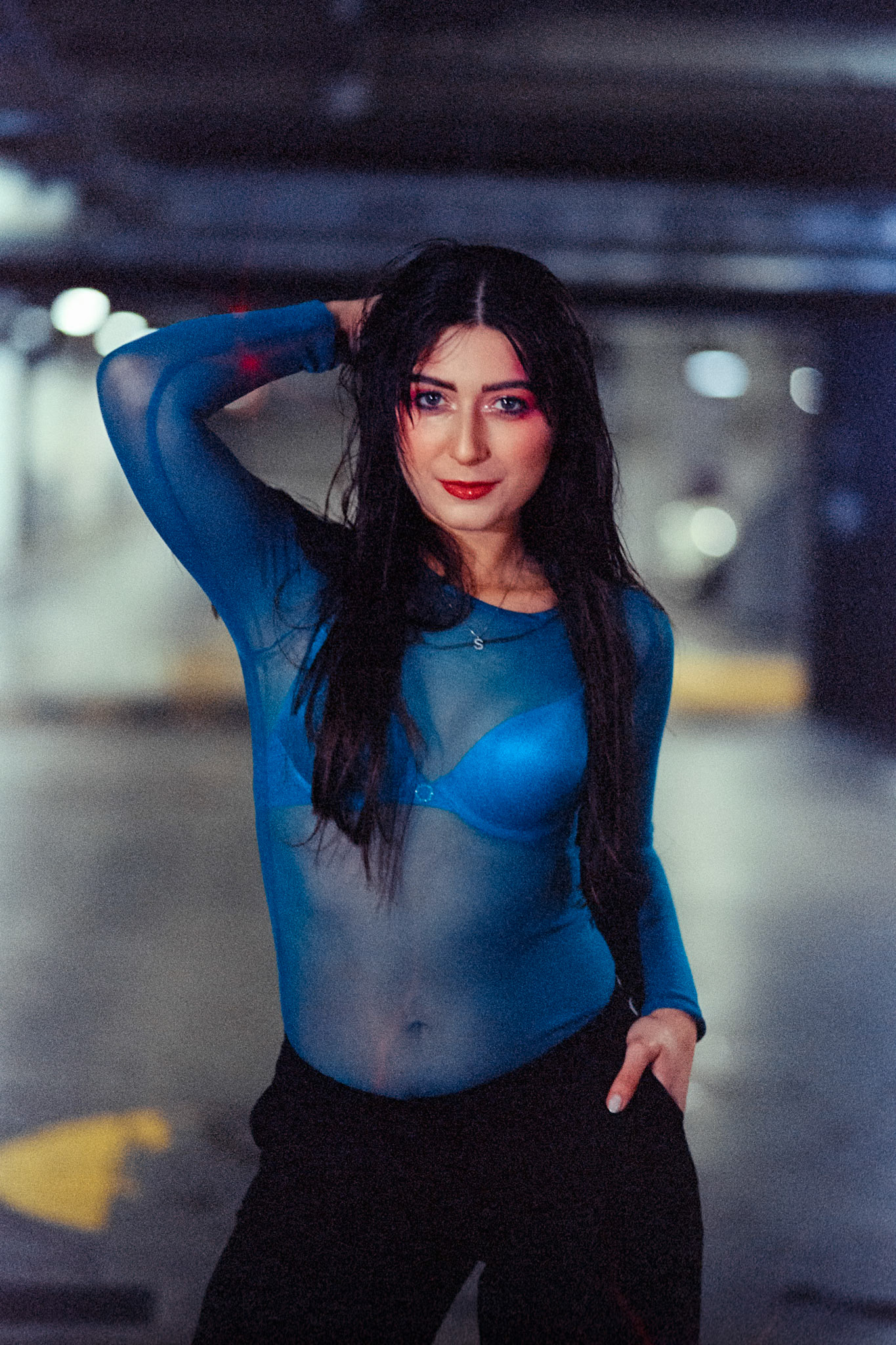 Canon Canon EOS 1V | Canon EF85mm f/1.8 USM | Cinestill 800T 800Scanned with Nikon LS-5000 | Nikon SA-21Home developed in Cinestill Cs41 | 3:45 @ 39 °C | Stick AgitationNegative Lab Pro v3.0.2 | Color Model: Frontier | Pre-Sat: 3 | Tone Profile: LAB - Standard | WB: Auto-Neutral | LUT: Frontier