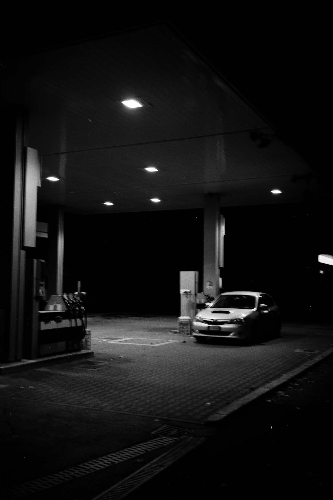 Fuji GW690II | Fujinon EBC Fujinon 90mm f/3.5 | Ilford FP4 Plus 125Scanned with Epson V850 ProHome developed in Cinestill Df96 | 6:00 @ 21 °C