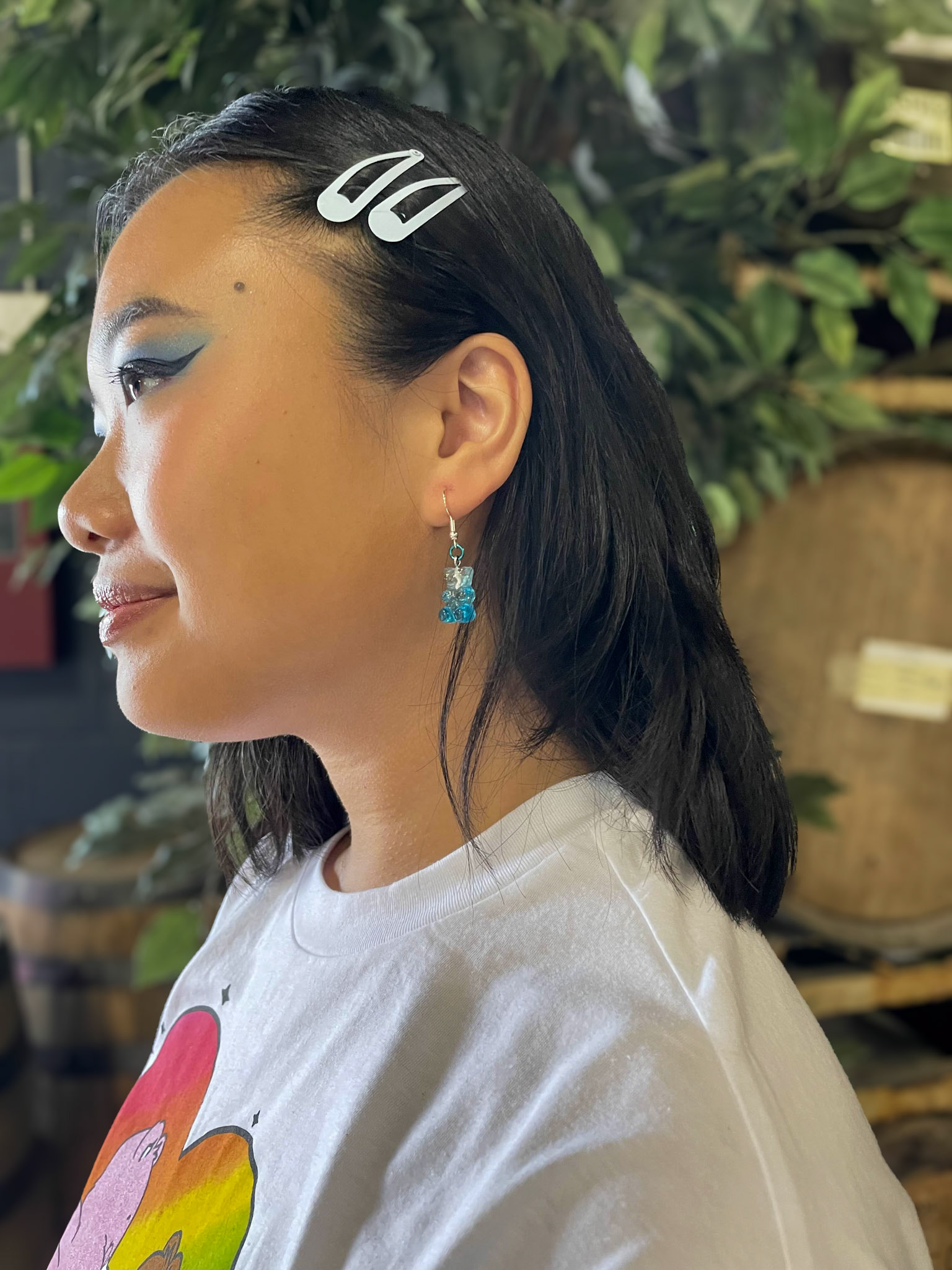 AnxieTina modelling some sweet blue gummy bears!