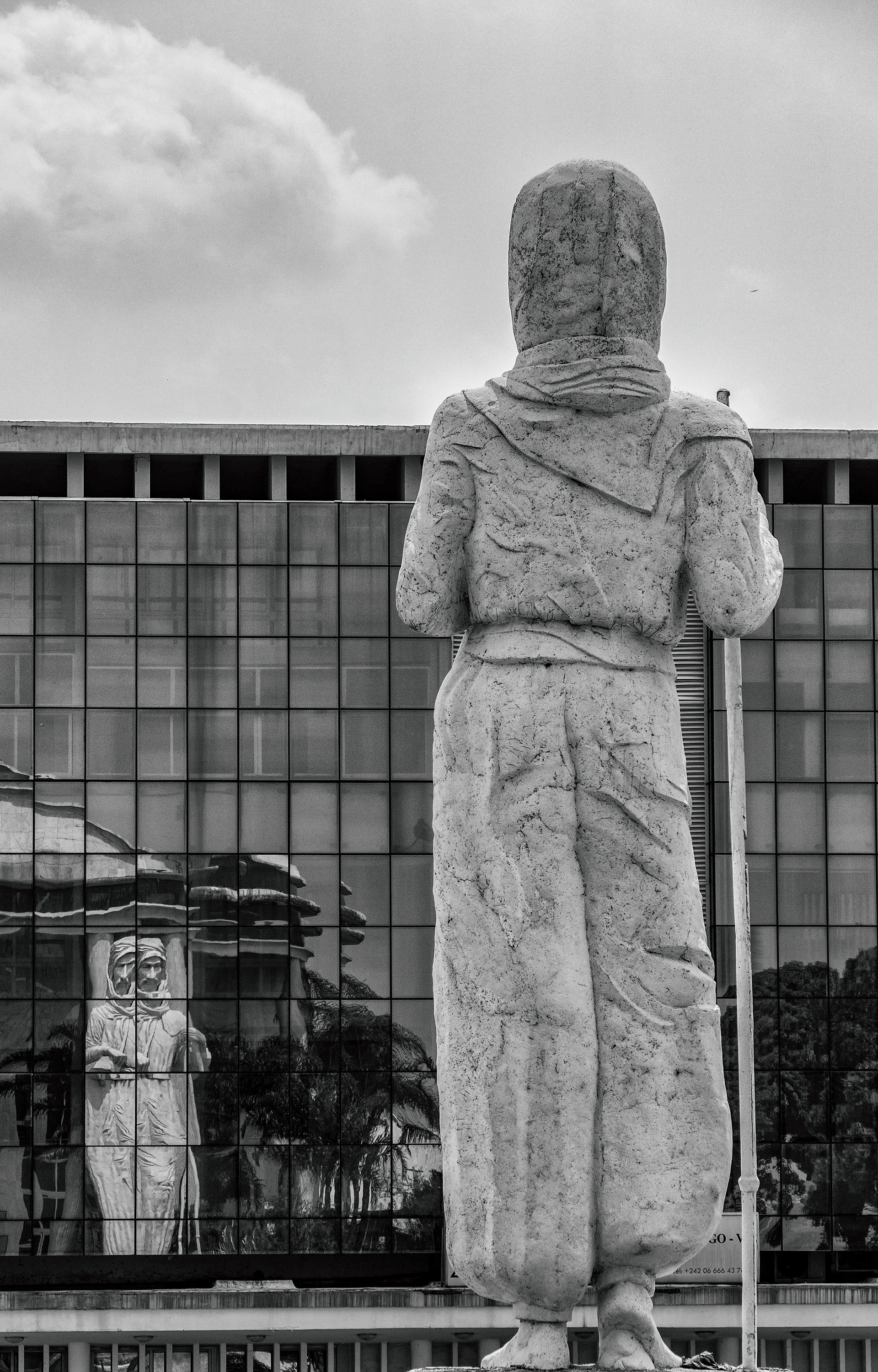 Brazzaville Le regard de Brazza/Brazza's look