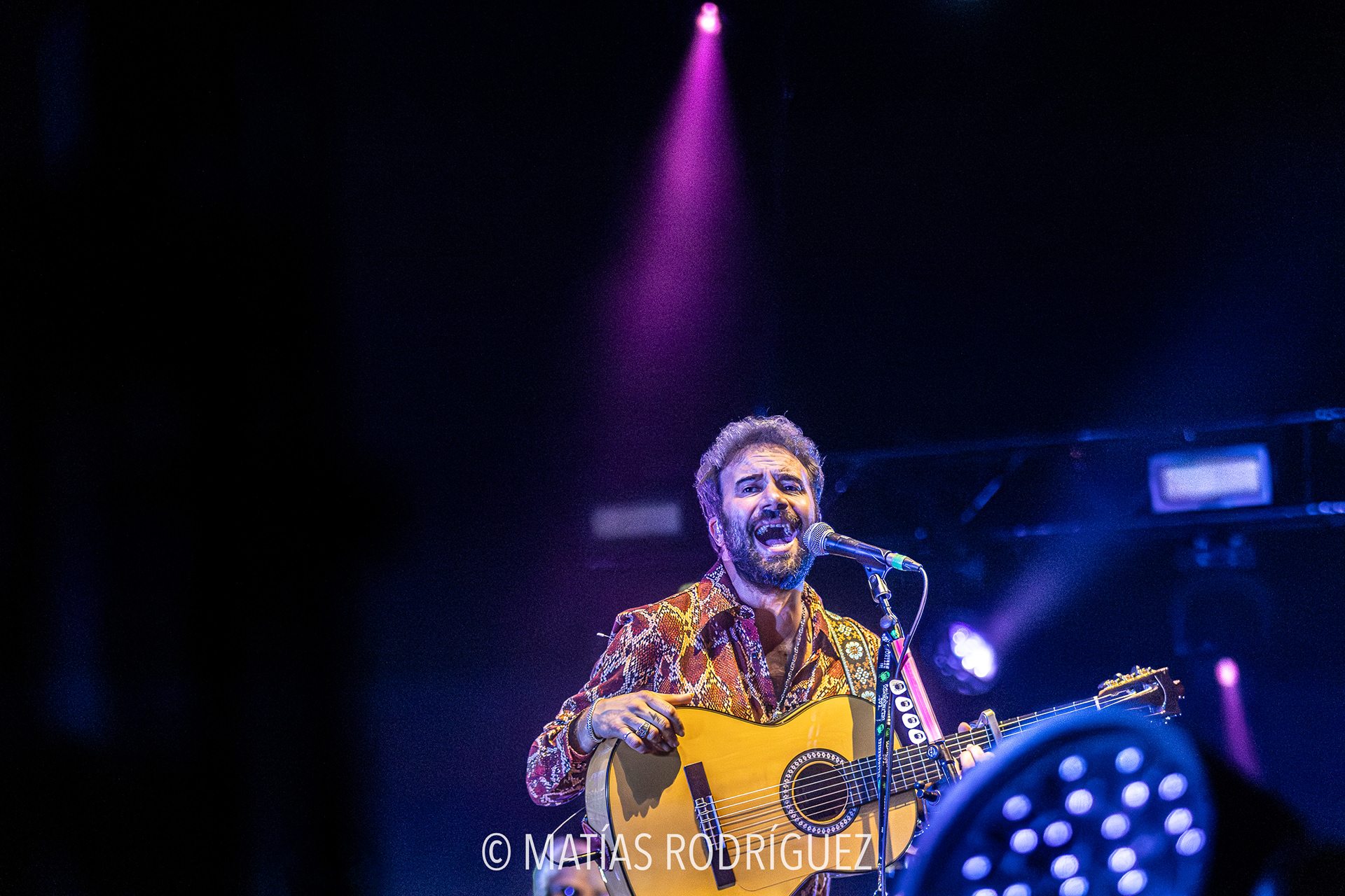 Los Delinqüentes-Roig Arena