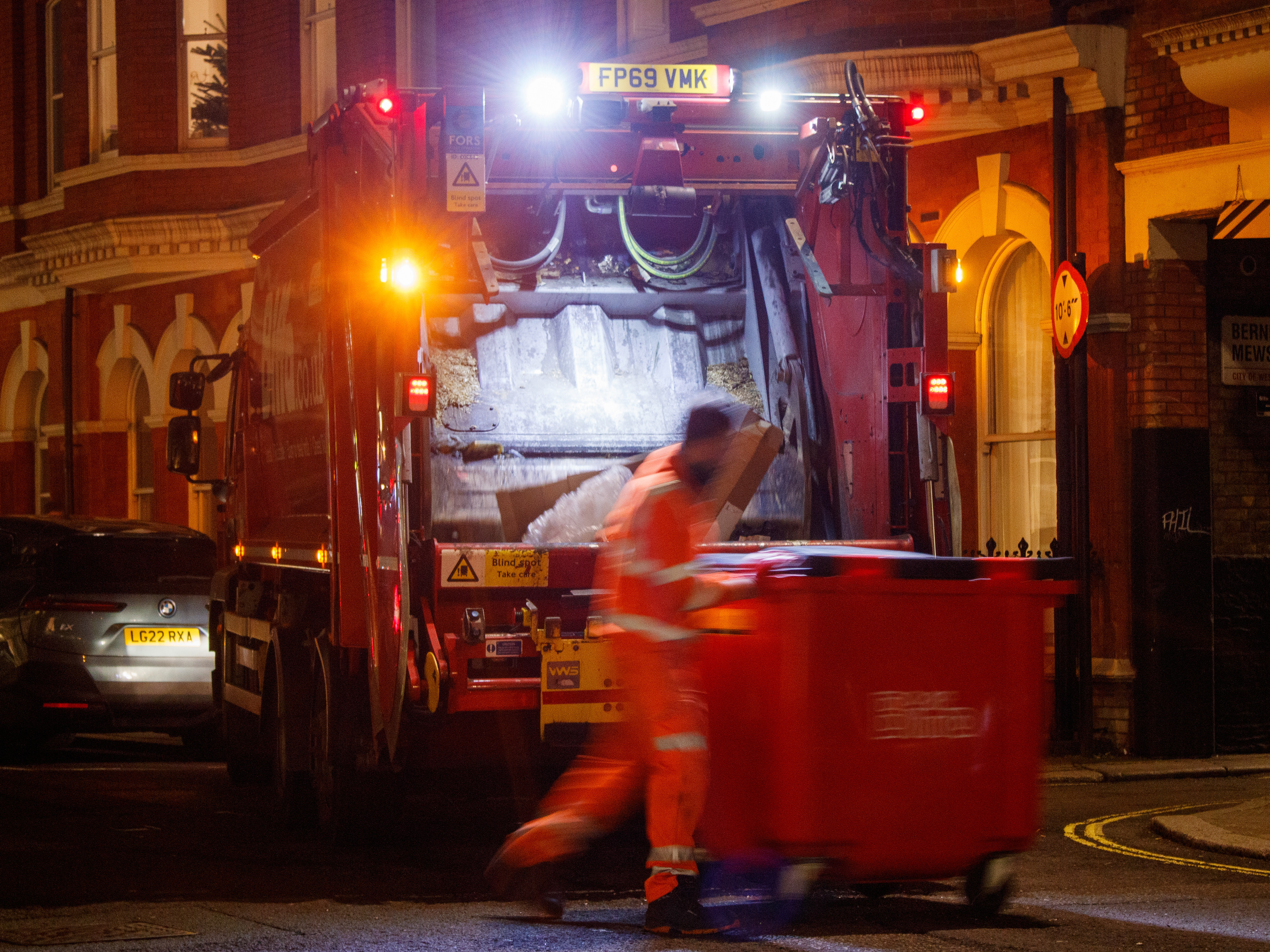 November 28th, 2025 - Biffa Bin lorry in London