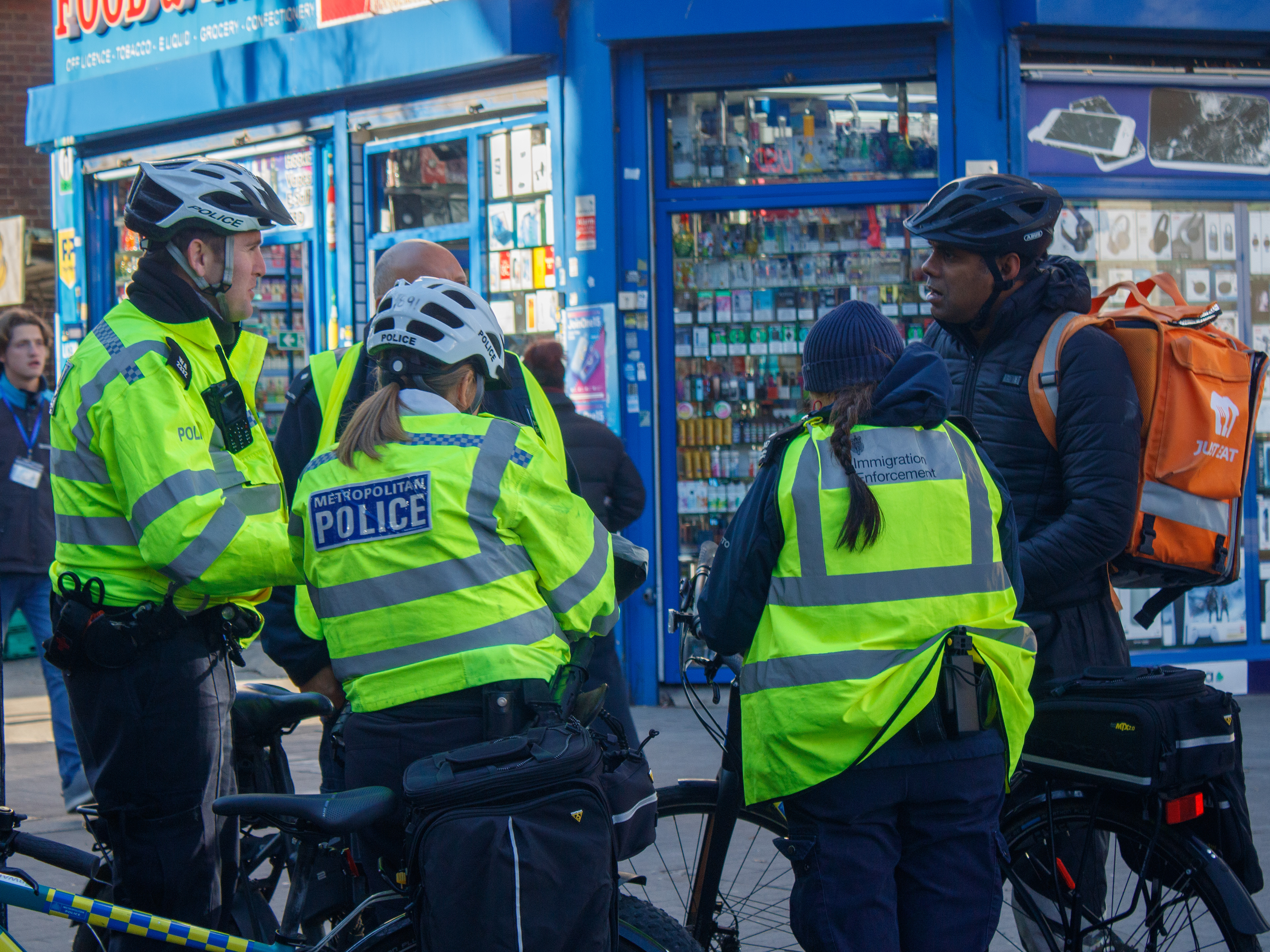 November 21st, 2025 - Met Police and Home Office operation in Hounslow