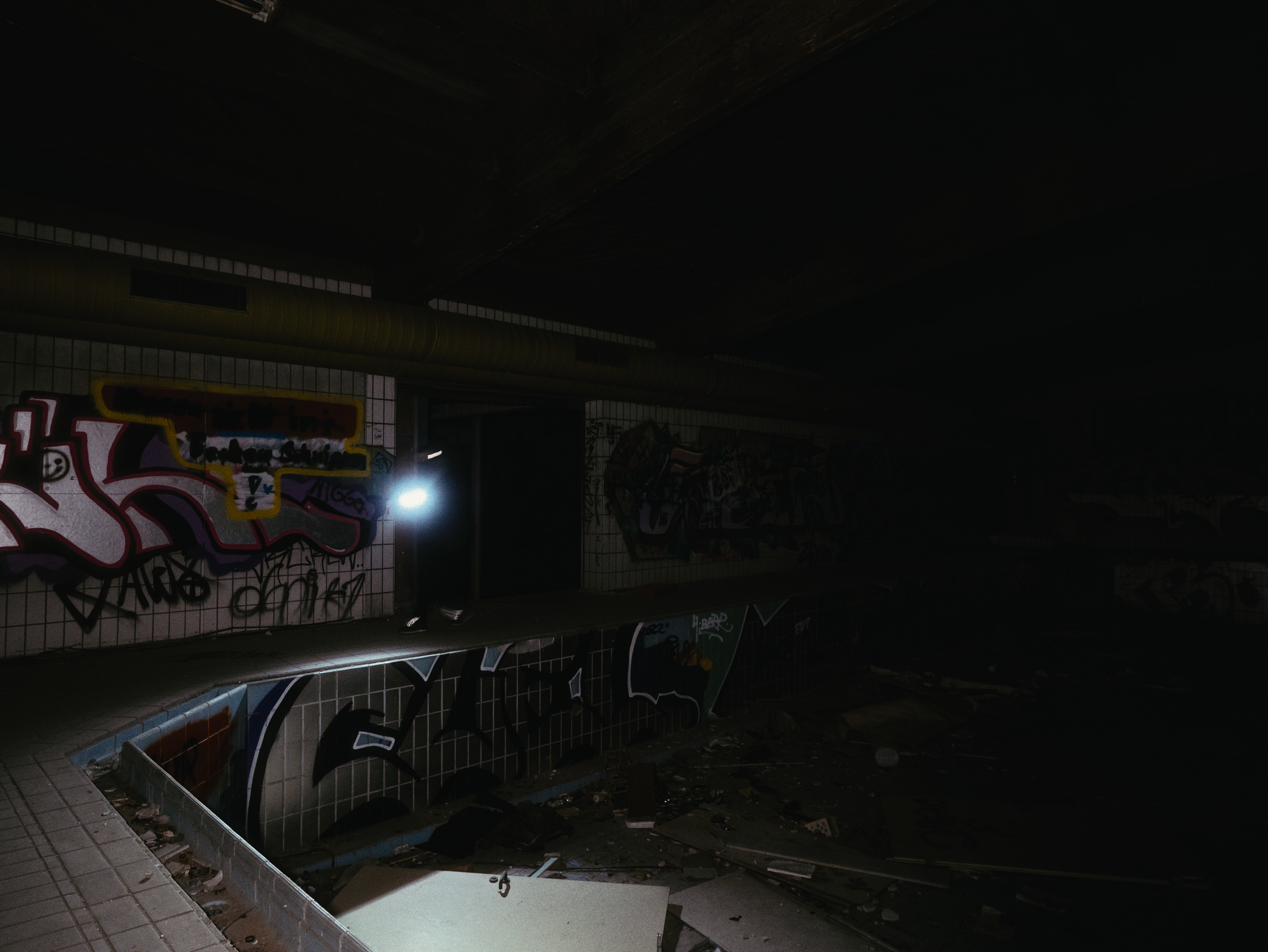 Lost Place Reha-Klinik Neukirchen Schwimmbad