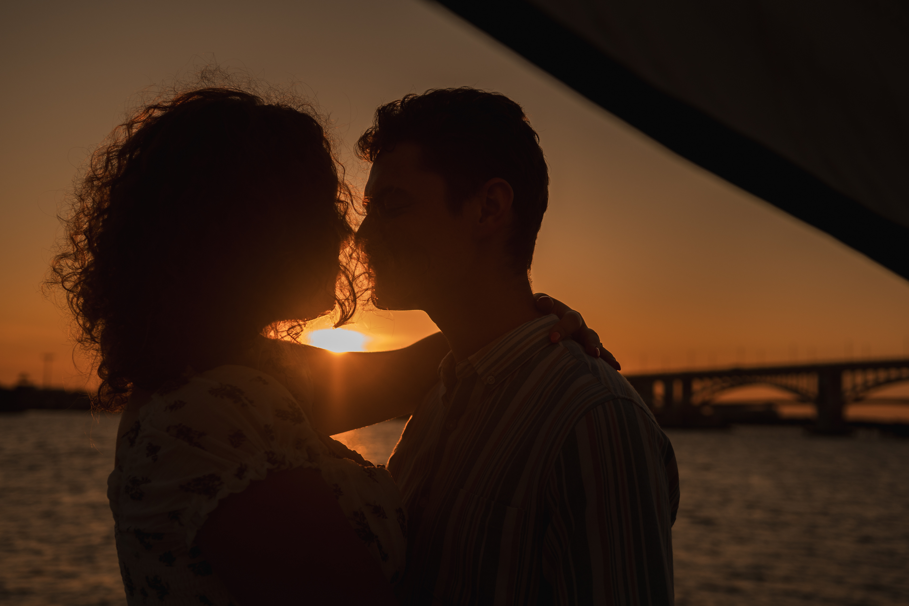 Romantic boat engagement photos in Florida