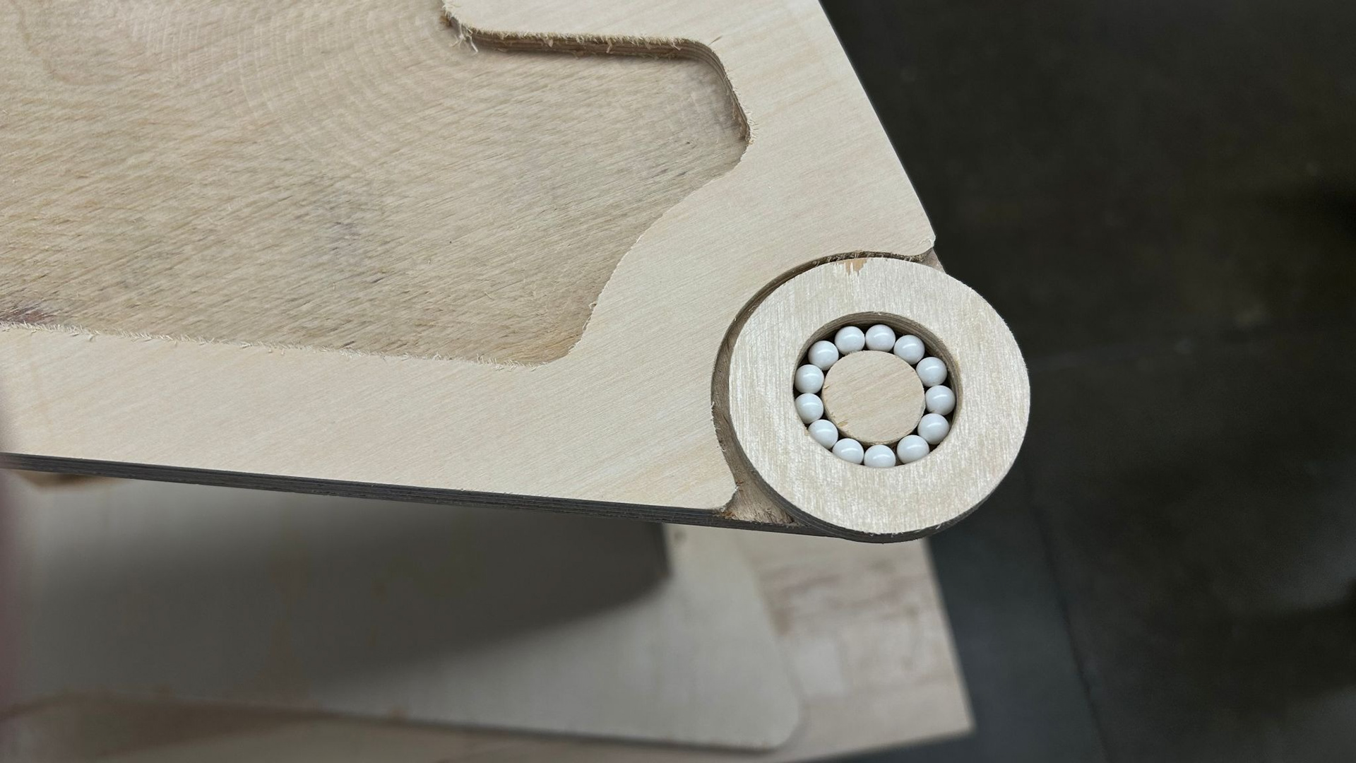 WHEEL MECHANISM ACHIEVED BY BB PELLETS