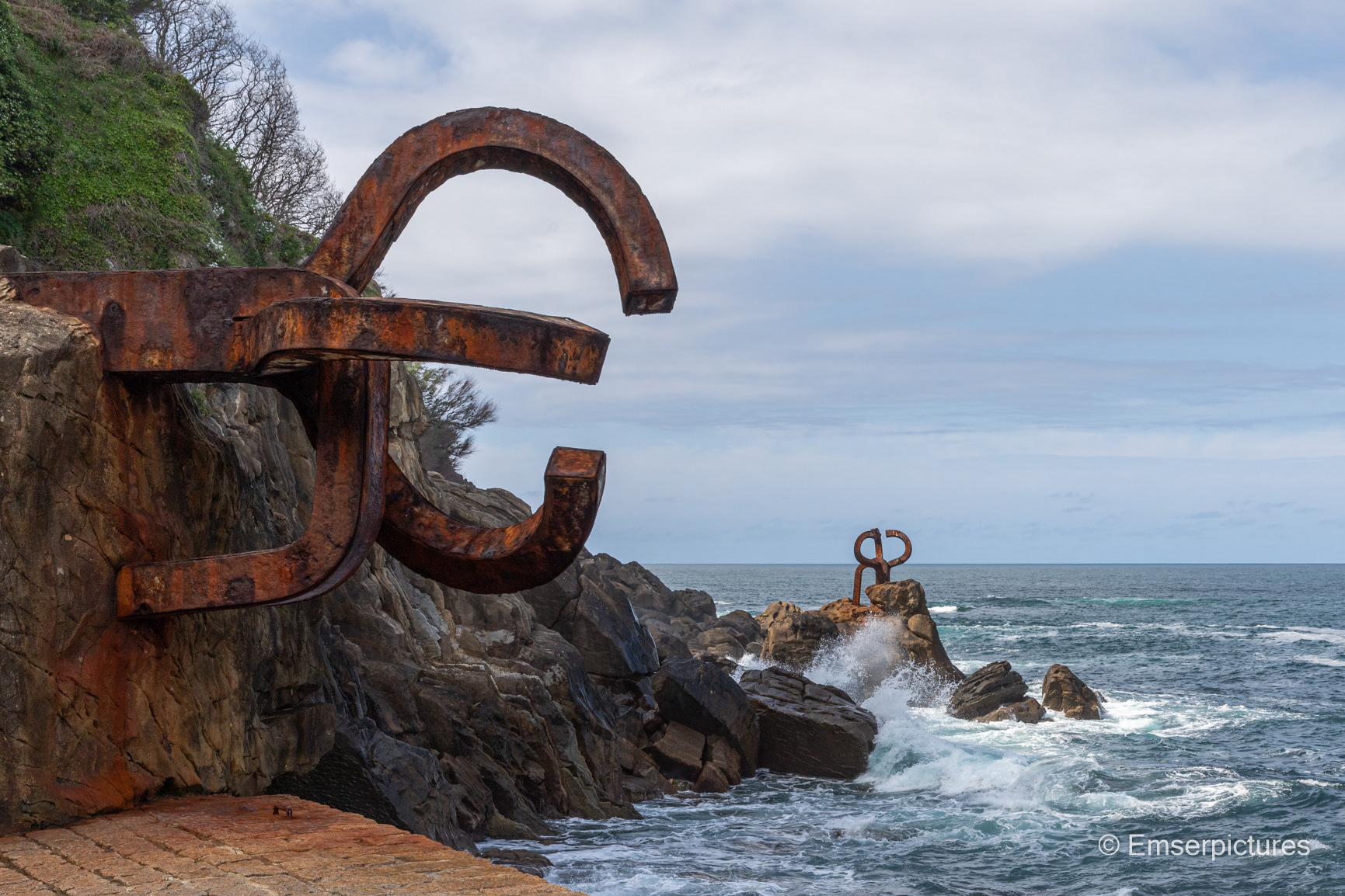 Eduardo Chillida: Peine del Viento