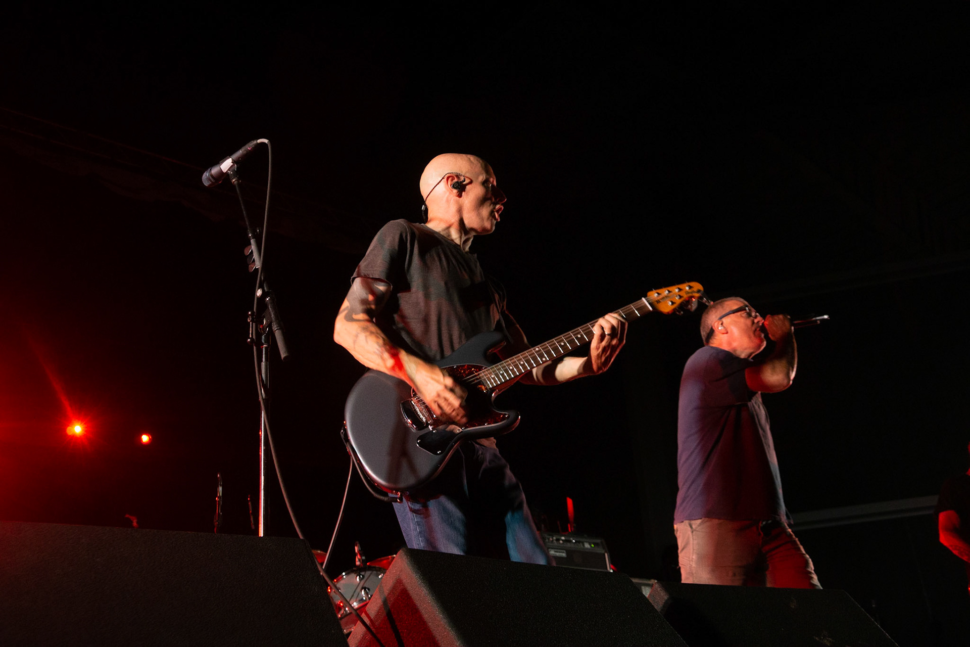 DESCENDENTS