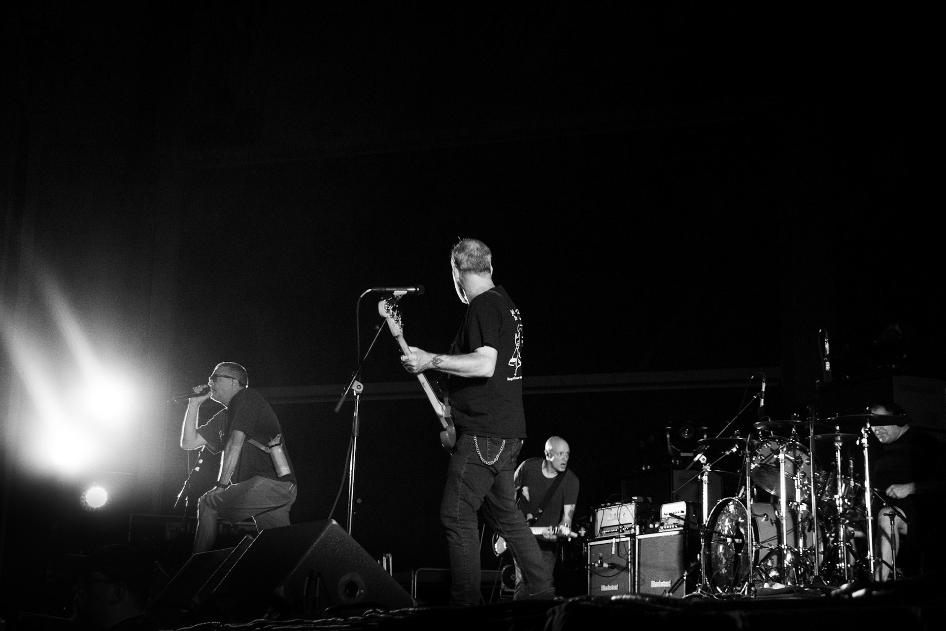 DESCENDENTS