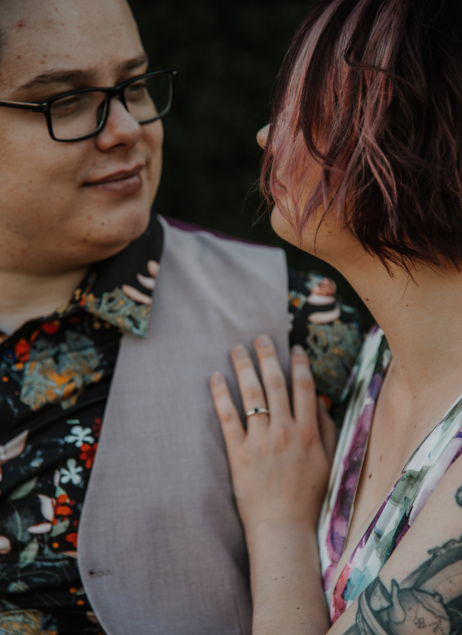 S & B looking at each other.