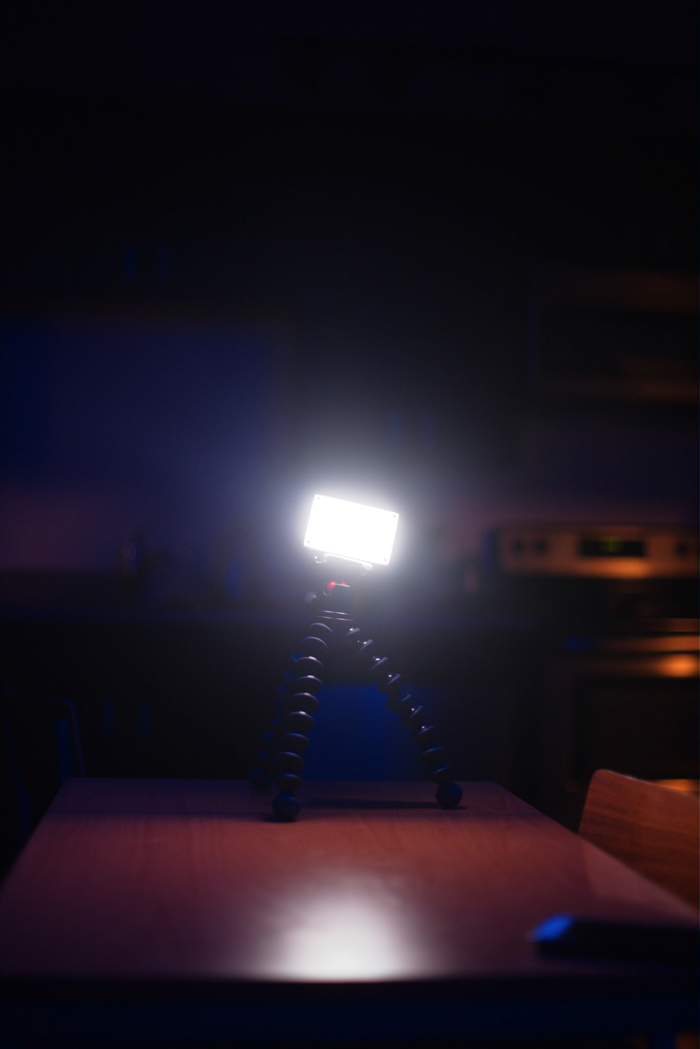 pixar lamp's sibling?