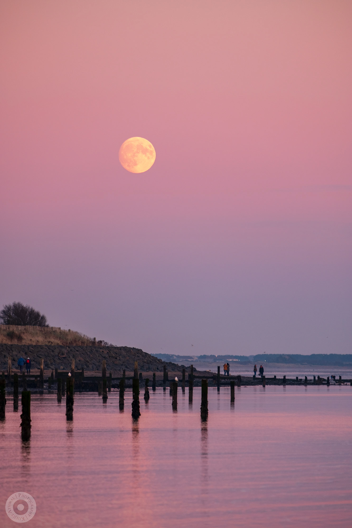 Broughty Ferry Moonrise