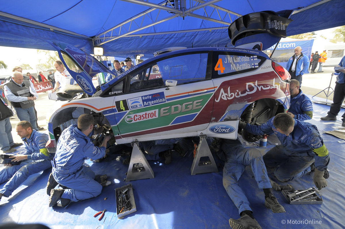 Jari-Matti Latvala (FIN) Miikka Anttila (FIN), Ford Fiesta RS WRC, BP Ford Abu Dhabi World Rally Team