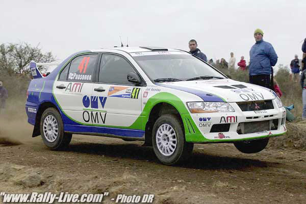 Rallye Argentinien - vierter Lauf Rallye-Production-WM 2004: Jani Paasonen/Jani Vainikka (FIN/FIN - Mitsubishi Lancer Evo 7).Copyright: ISPFDWerkvolkstrae 22, D-90451 NrnbergT 0049 (0) 911-644785, F 0049 (0) 911-644834M 0049 (0) 171-5477639