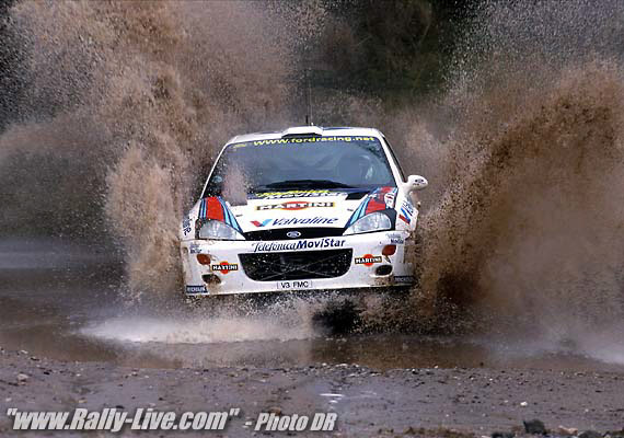 2000 World Rally ChampionshipRound 6, Argentina11th - 14th May  2000Colin McRae in action in the Ford Focus.Photo: McKleinTel: +44 (0)181 251 3000Fax: +44 (0)181 251 3001Somerset House,Somerset Road,Teddington,Middlesex,TW11 8RUUnited Kingdon.