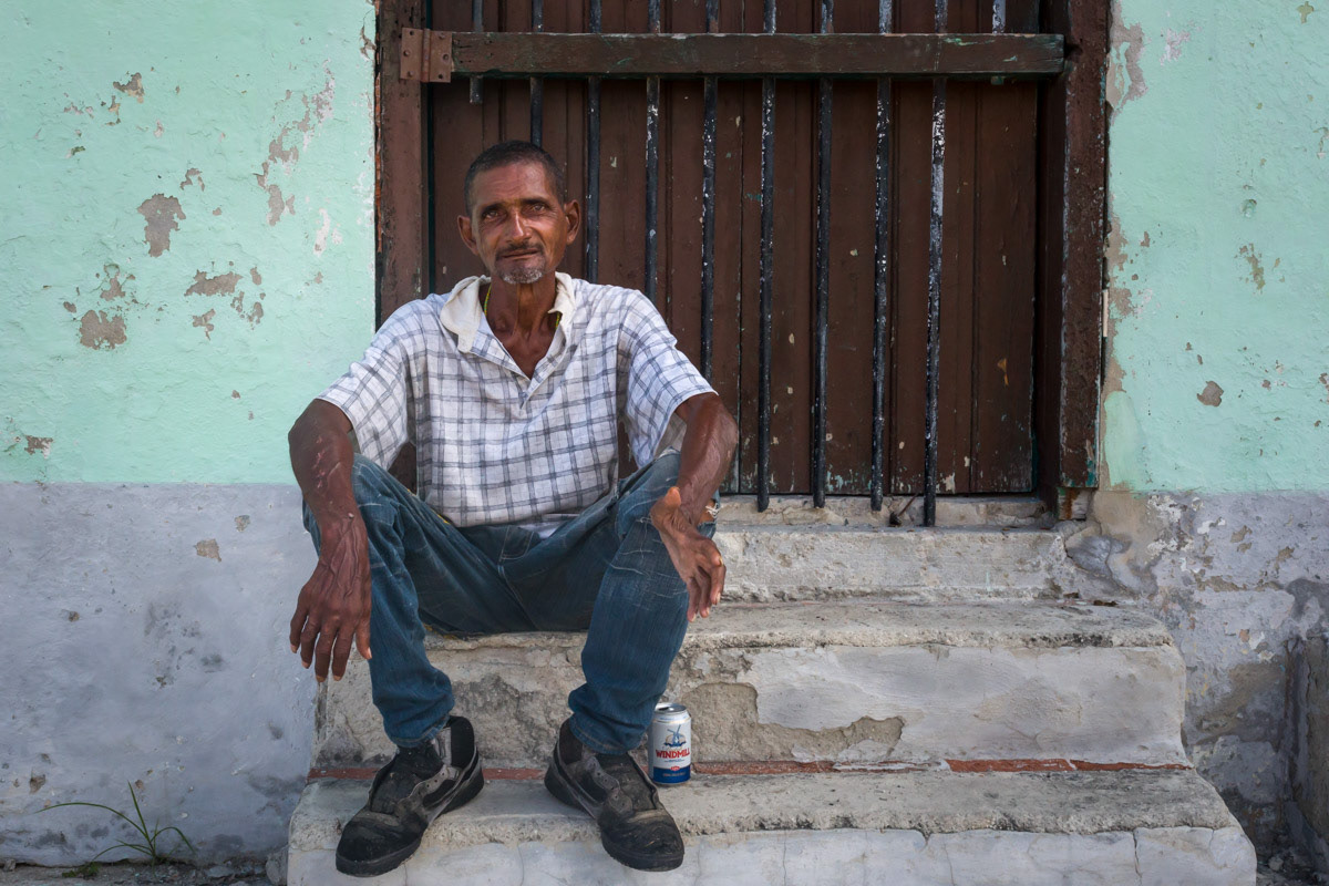 Sunday on the Steps, Regla, 2019