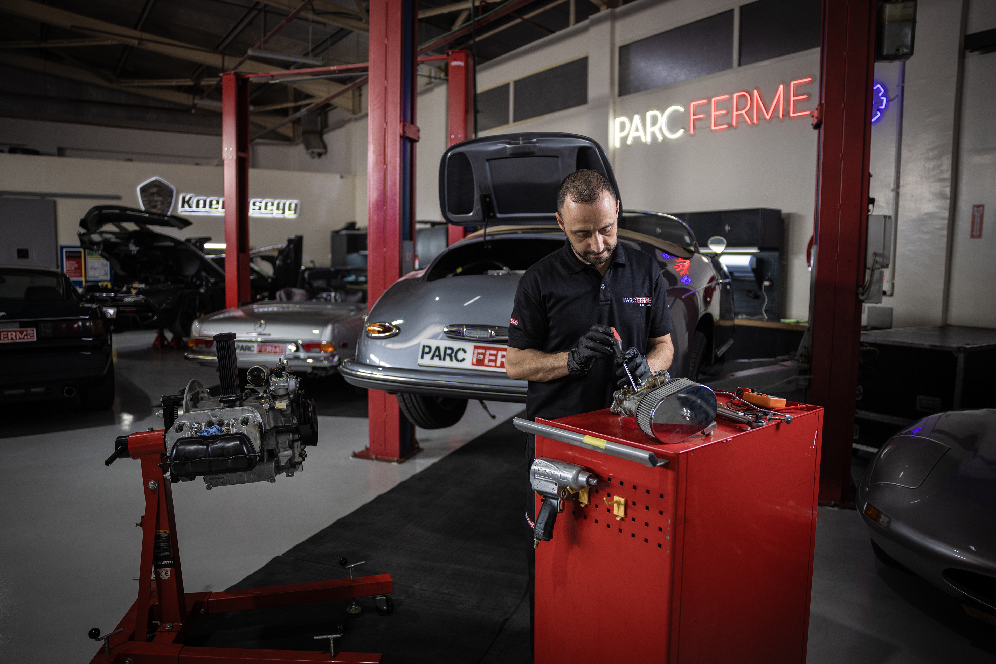 parc ferme garage and detailing facility social media campaign 2026