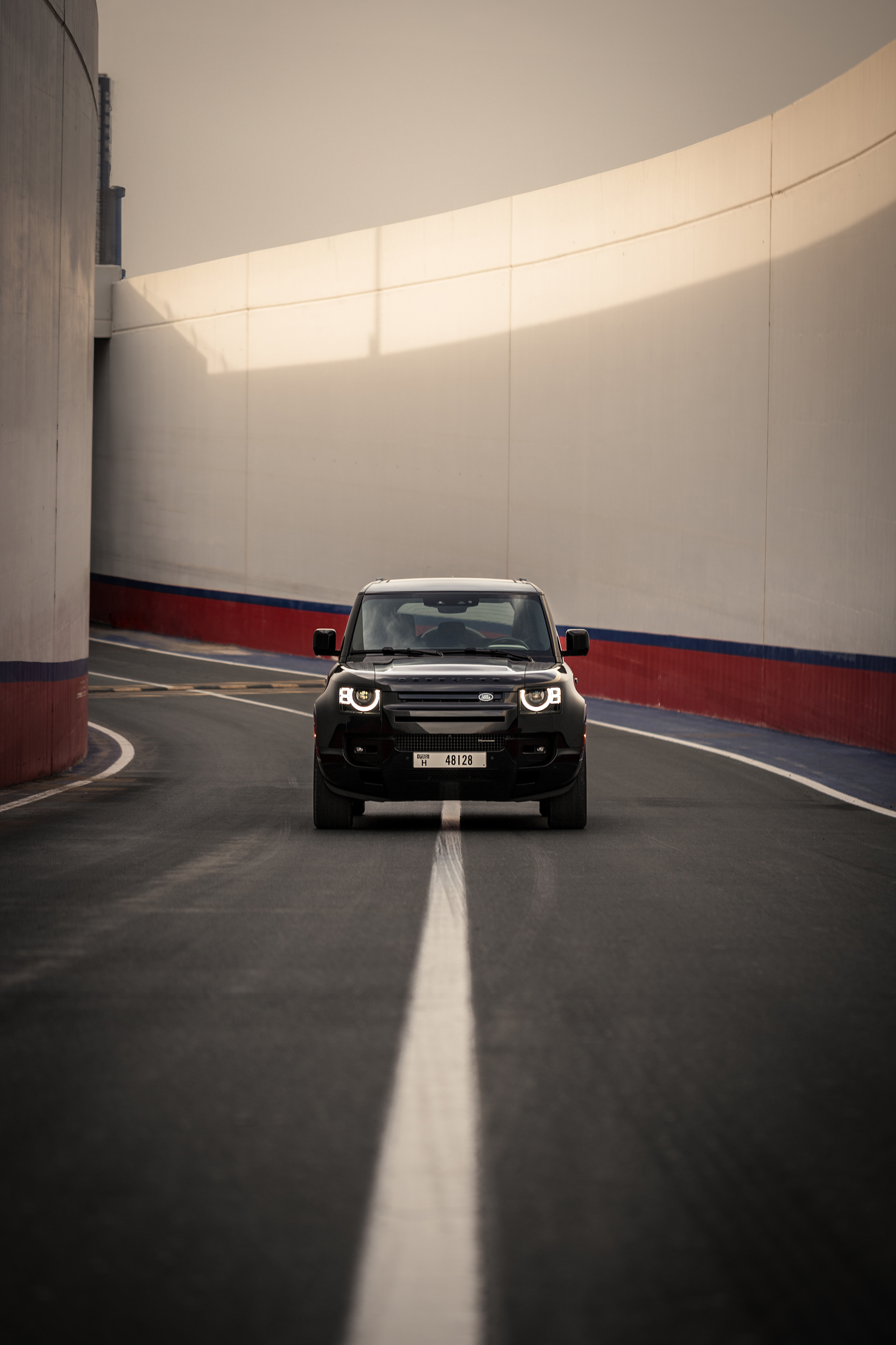 2024 LAND ROVER DEFENDER MOCKUP CAMPAIGN 