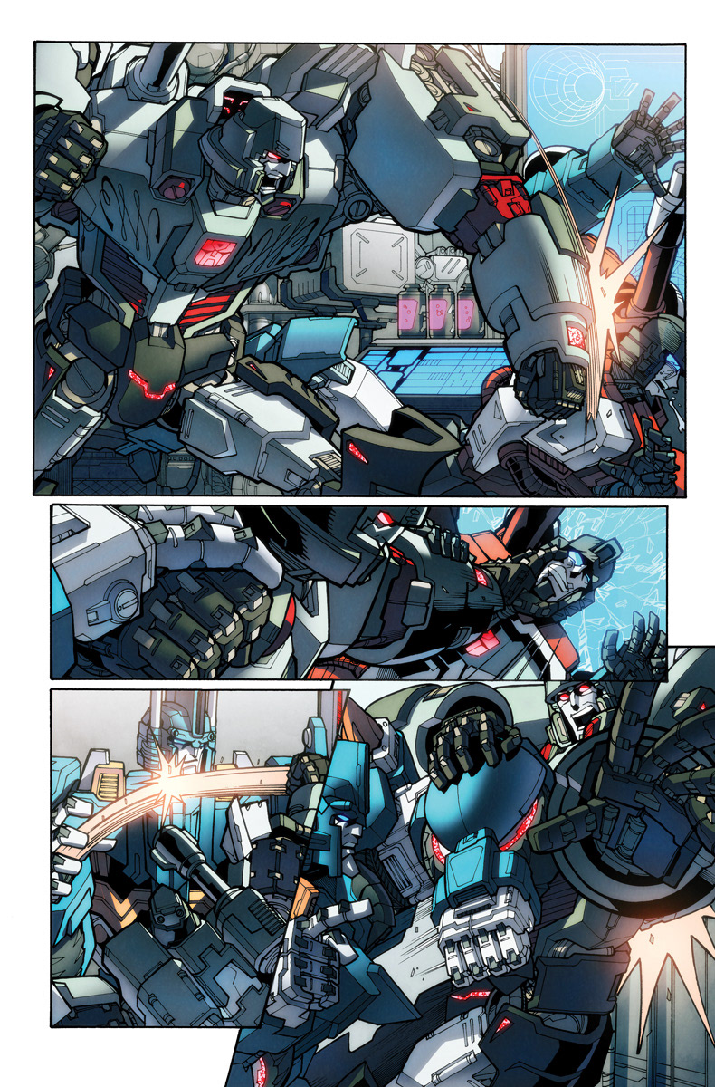©Hasbro/IDW Publishing (Pencils by: Alex Milne)
